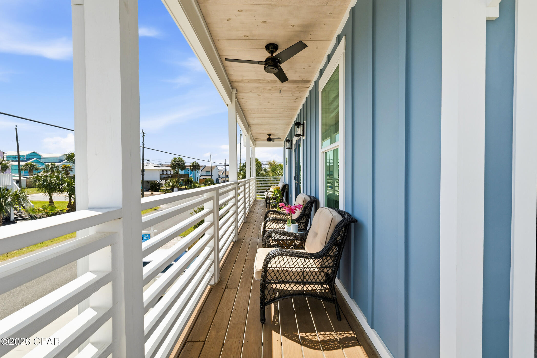 Laguna Beach Estates 7th Add - Residential