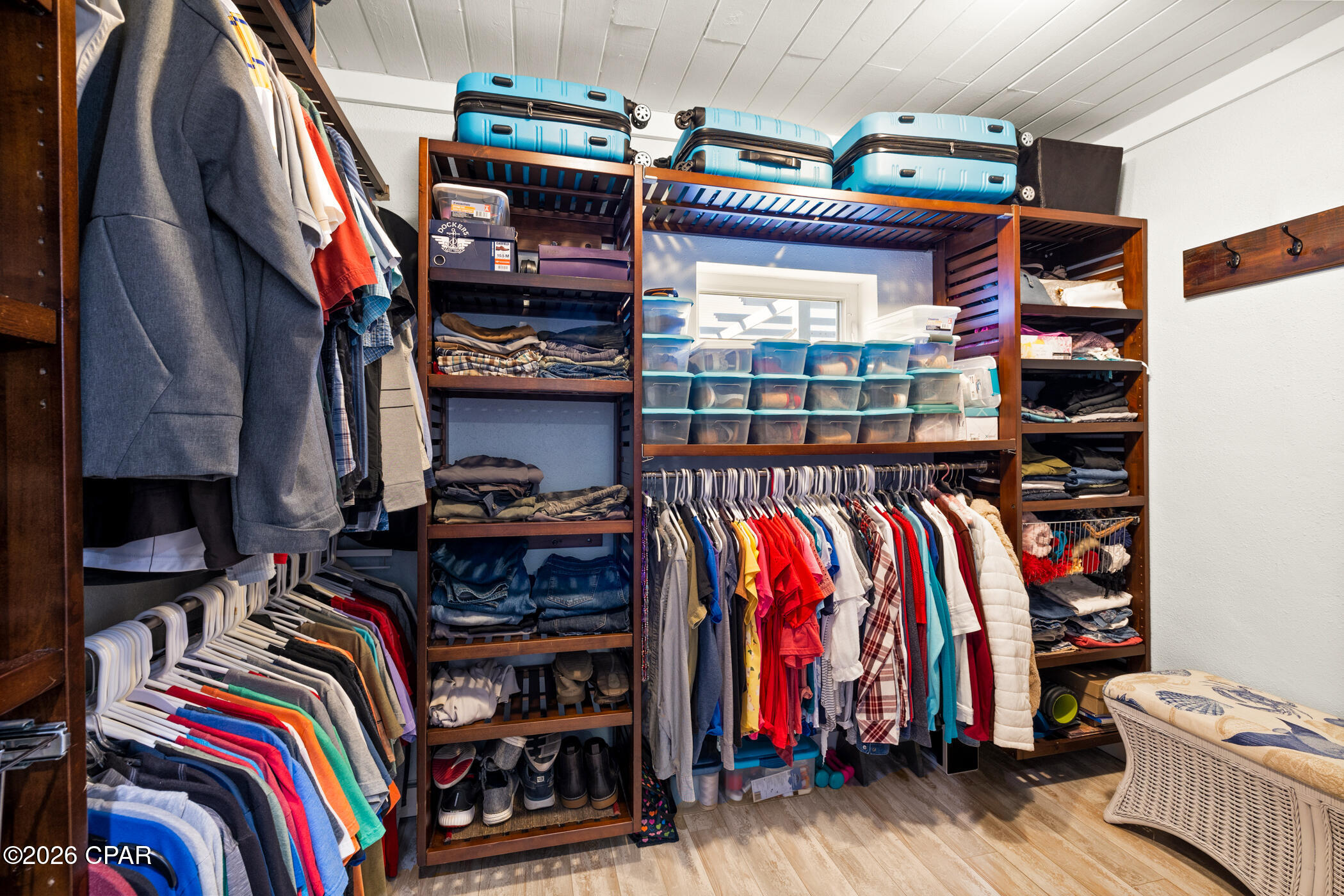 Laguna Beach Estates 7th Add - Residential