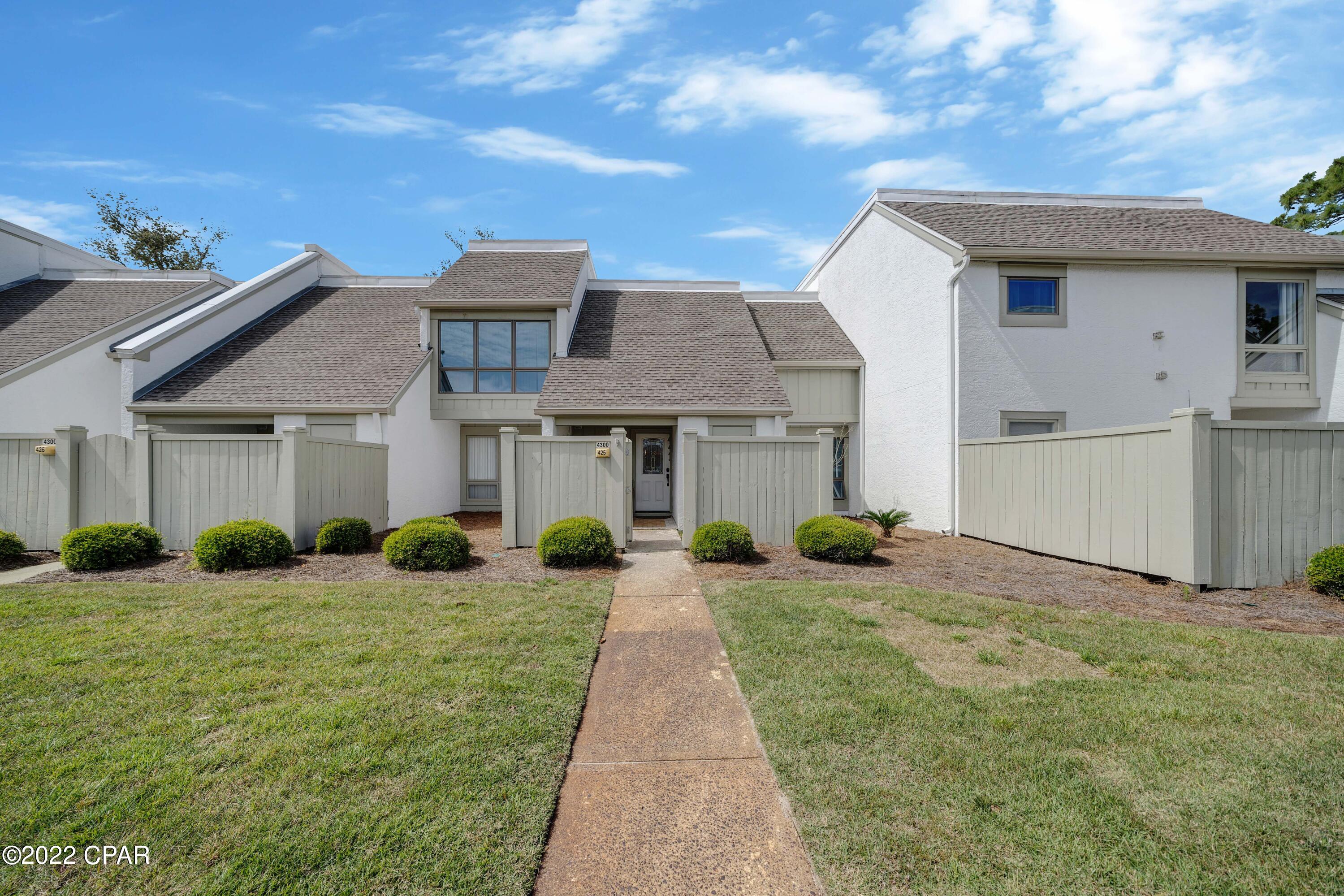 Bay Point Golf Villas I - Residential