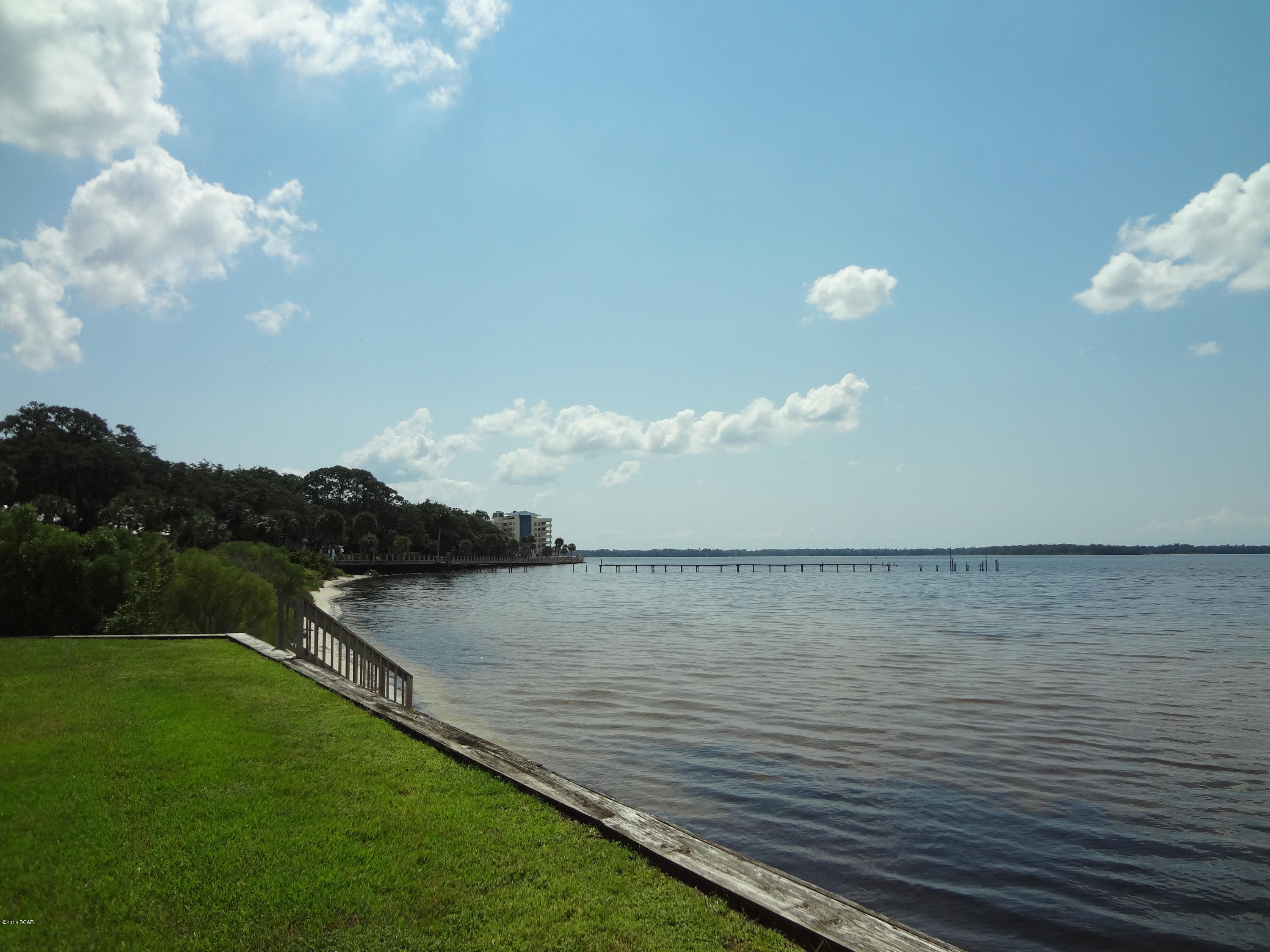 Grand Bay Townhomes - Residential