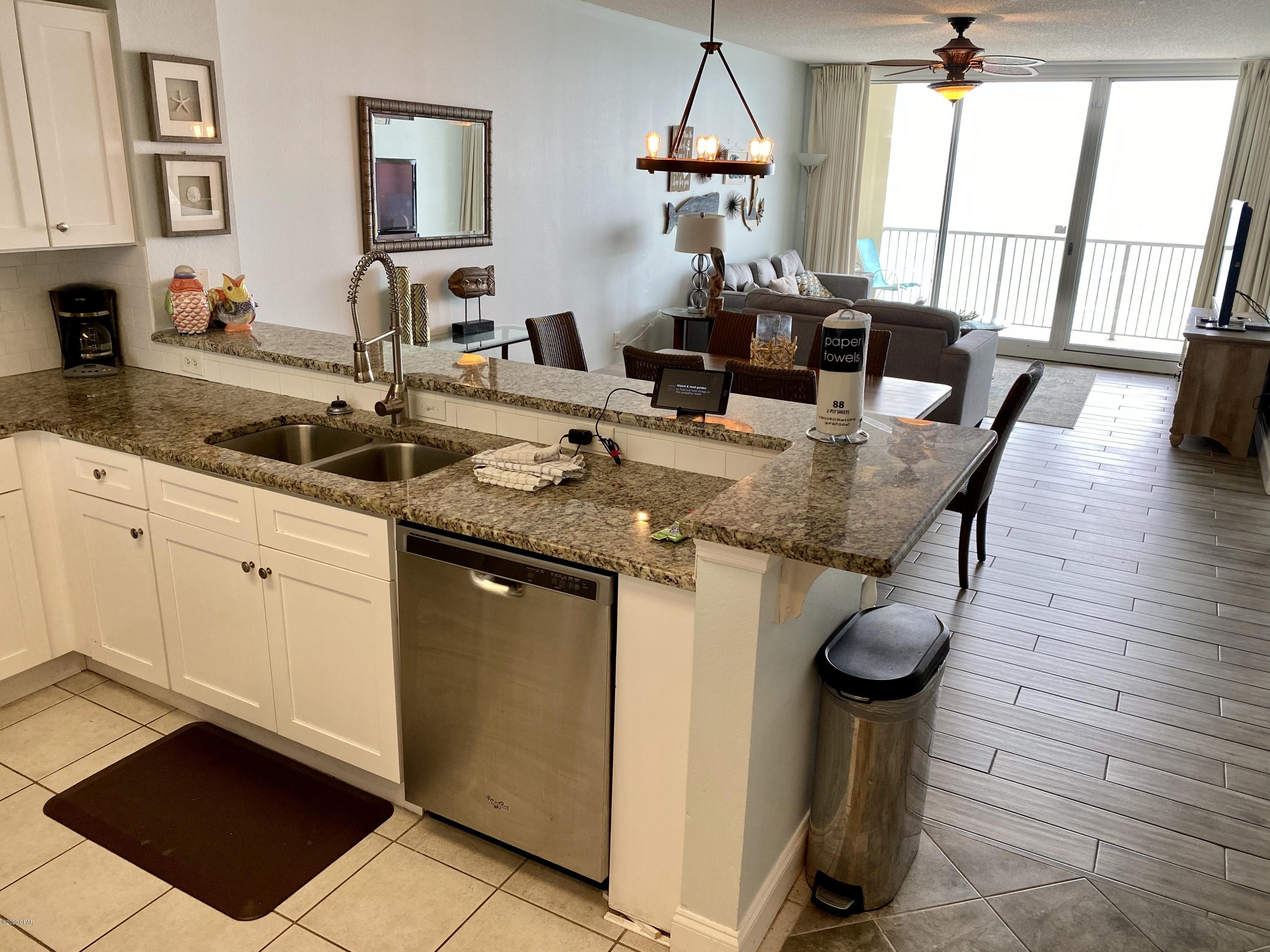 Majestic Beach Tower I - Residential