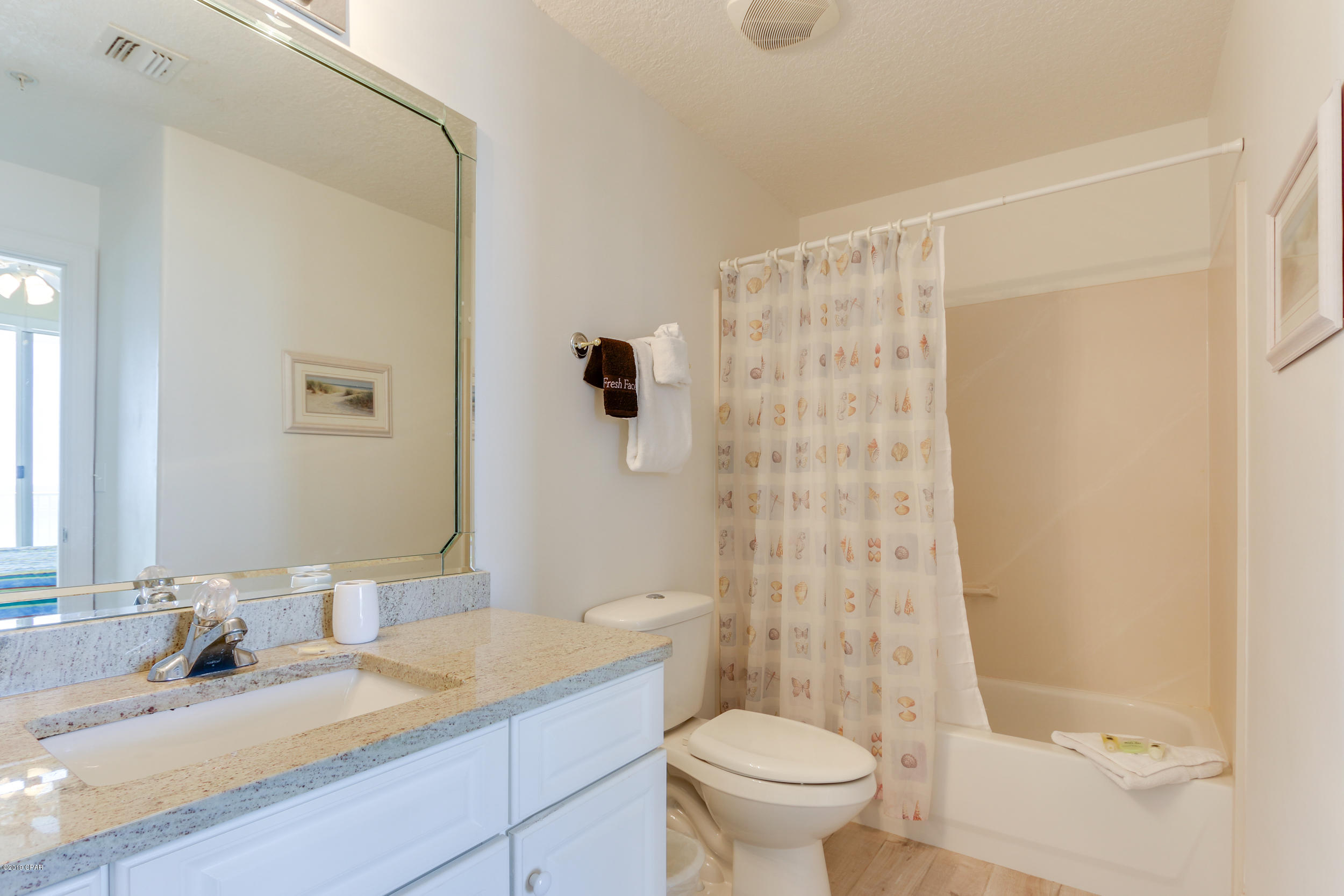 Emerald Isle - Residential