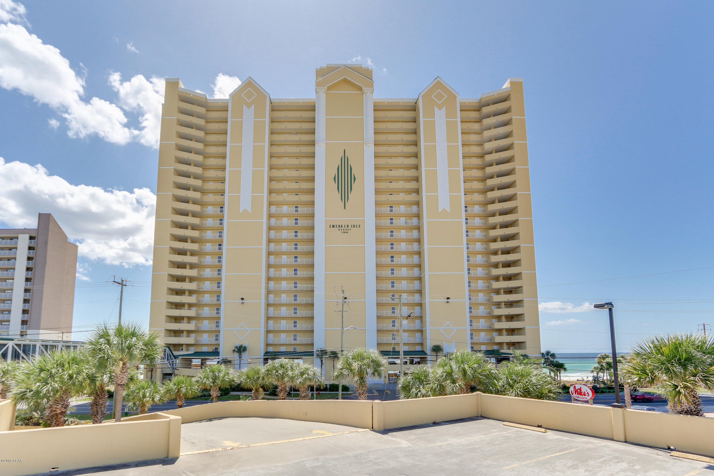 Emerald Isle - Residential