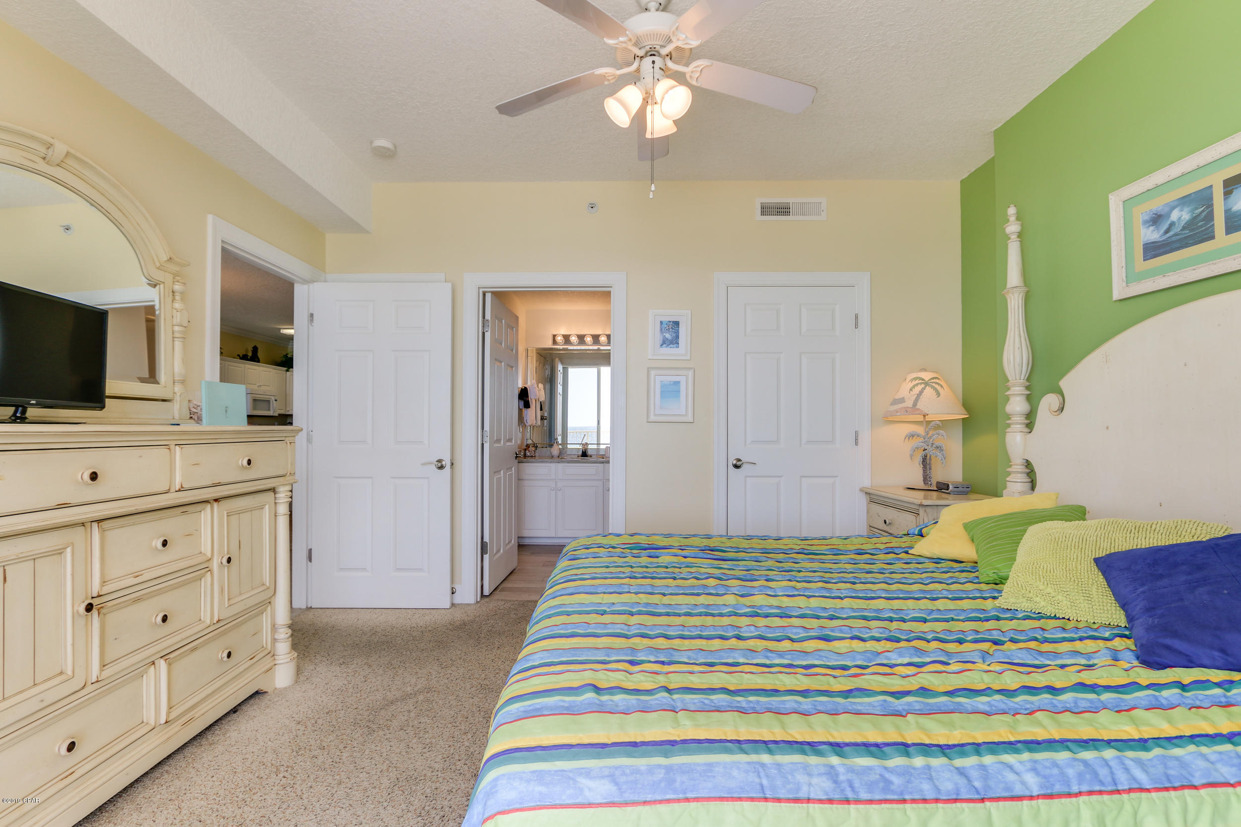 Emerald Isle - Residential