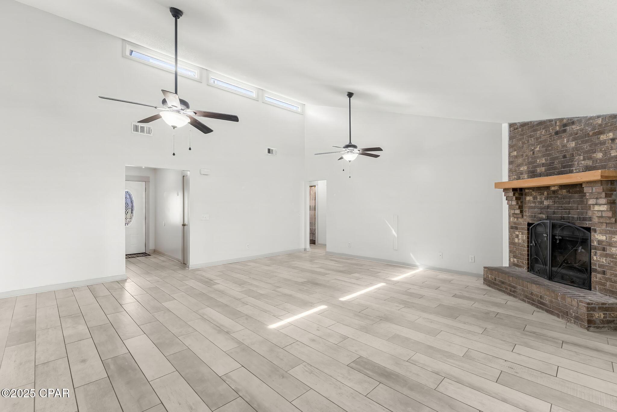 Shadow Bay Unt 3 & 4 - Residential