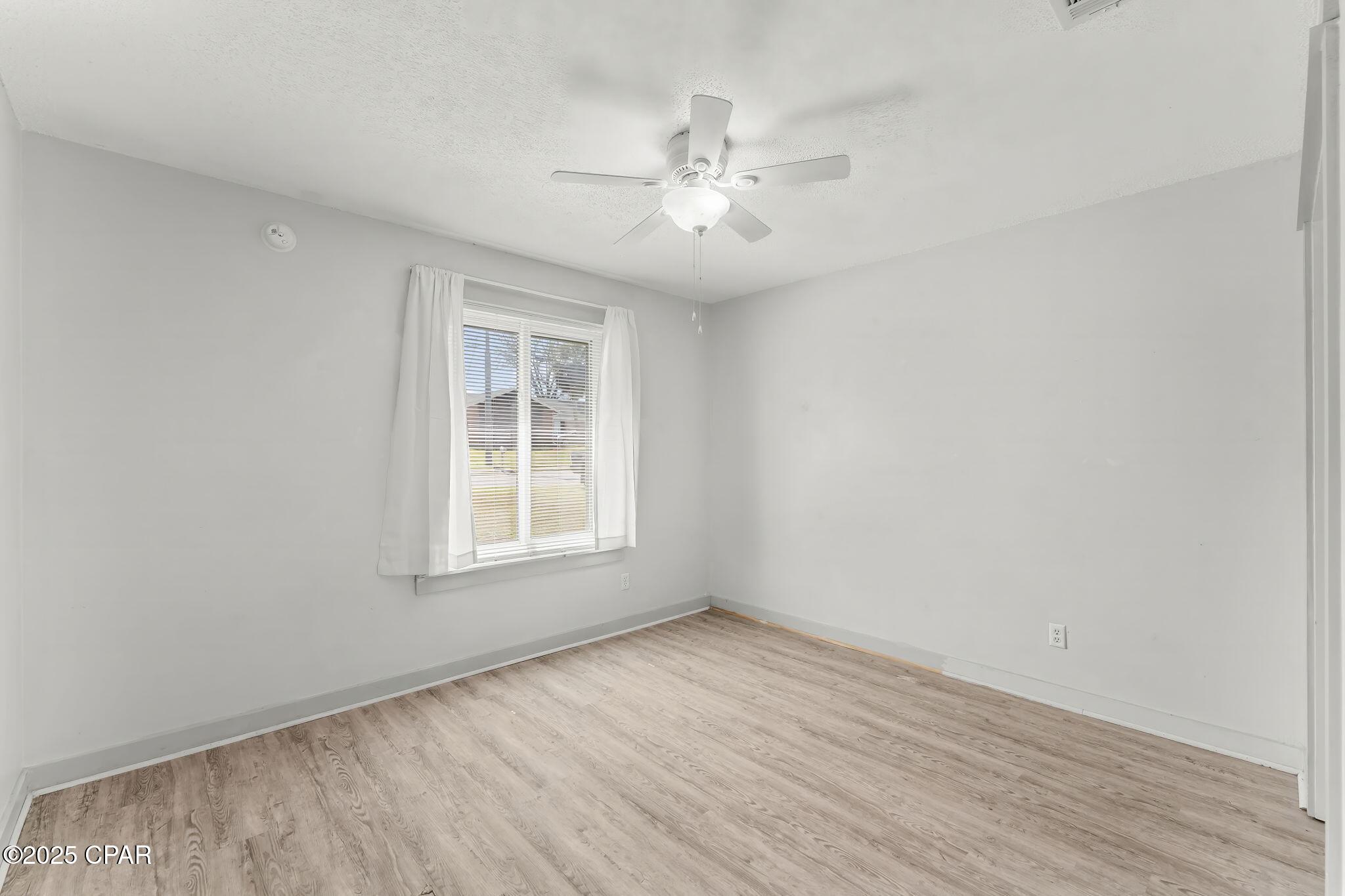 Shadow Bay Unt 3 & 4 - Residential