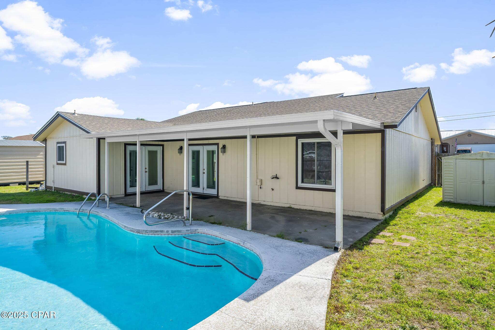 Shadow Bay Unt 3 & 4 - Residential