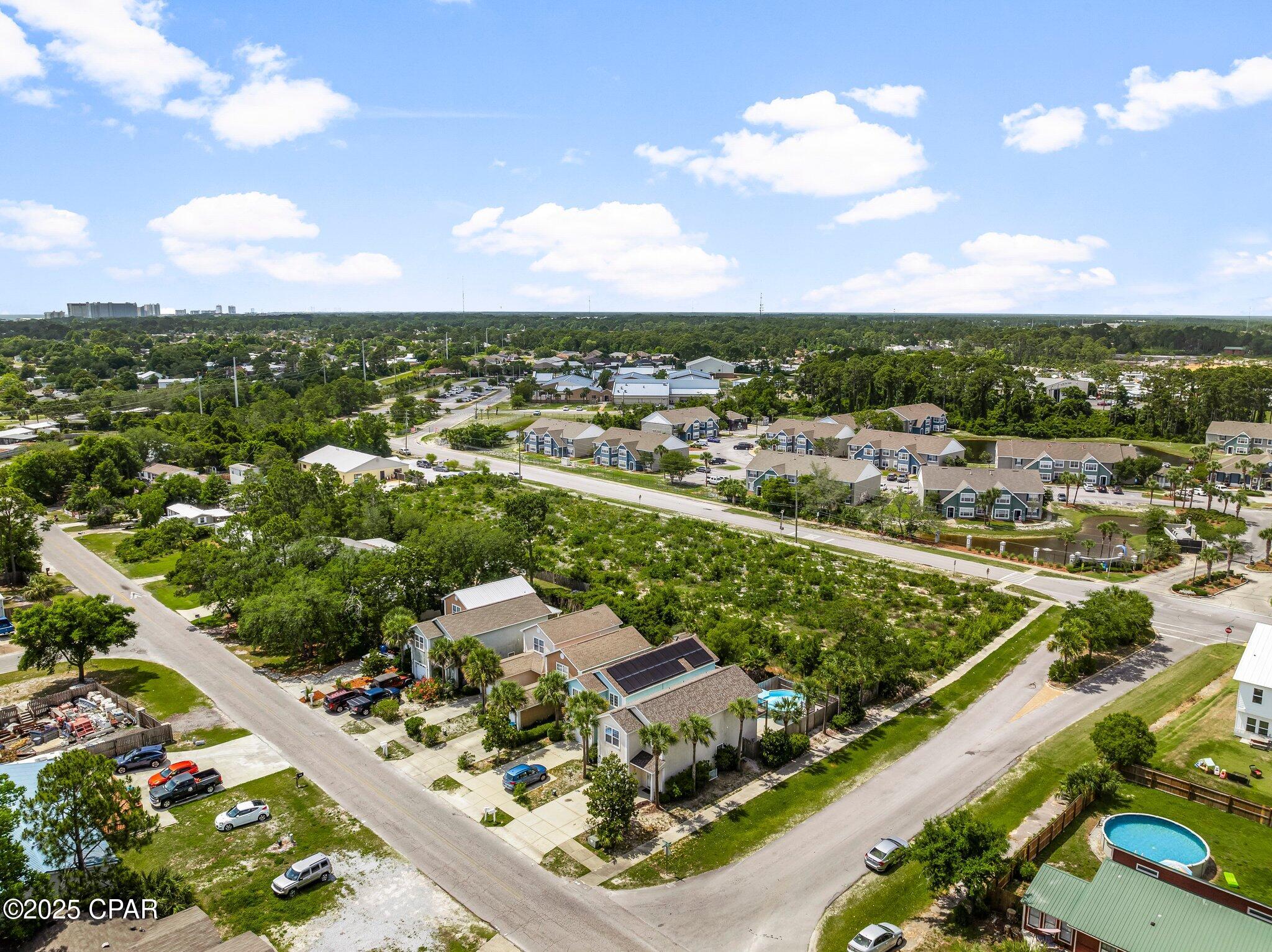 North Lagoon Oaks 7th Add - Residential