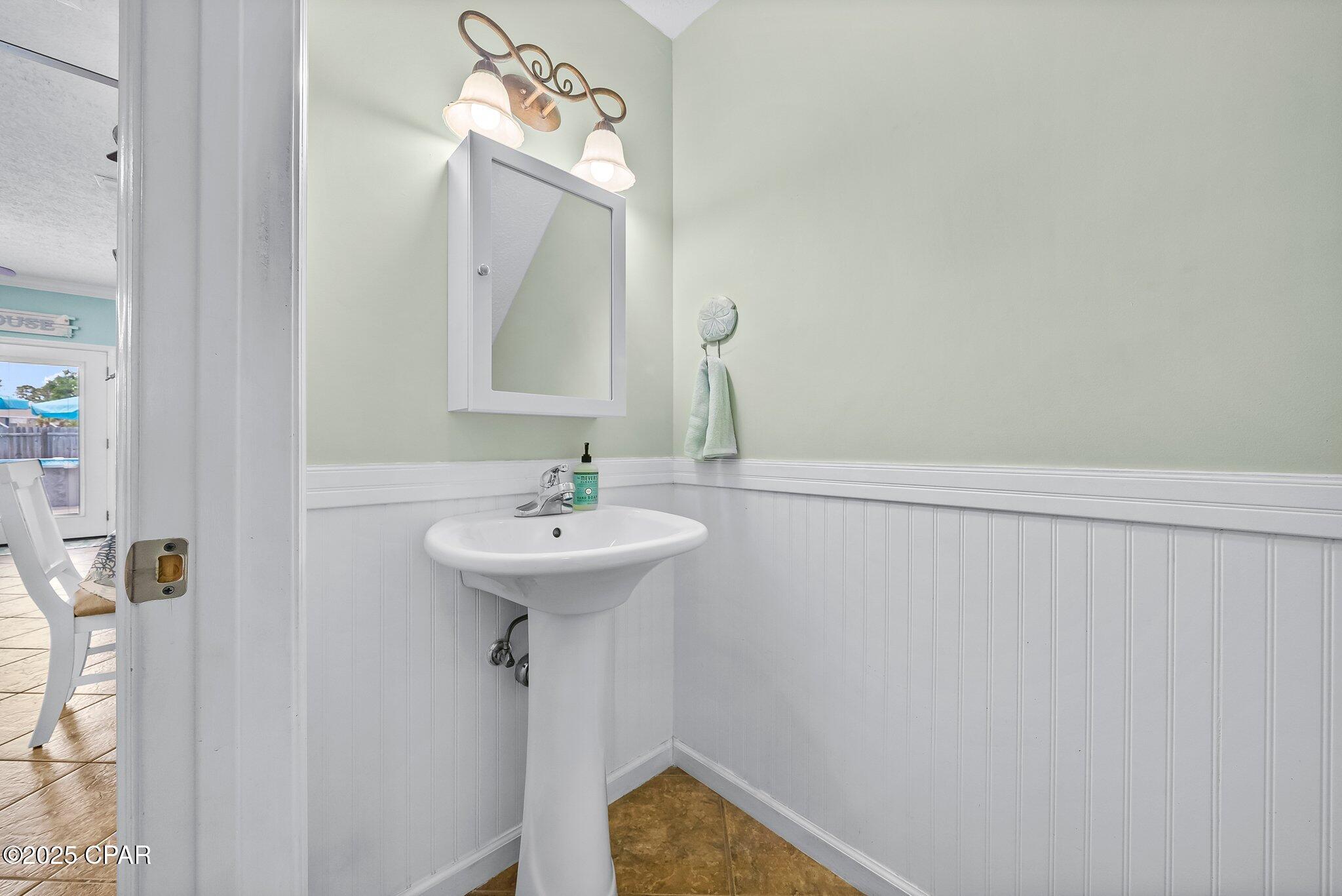 North Lagoon Oaks 7th Add - Residential