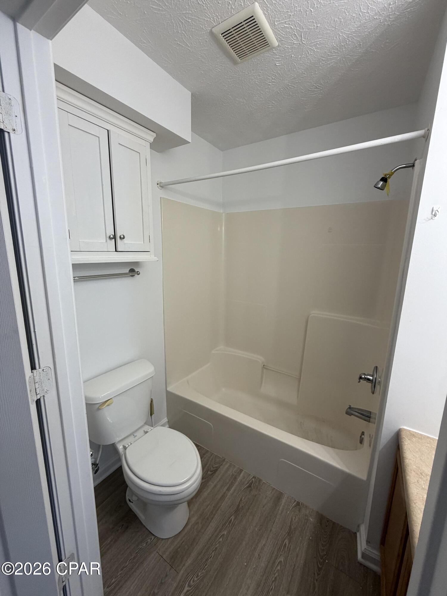 [No Recorded Subdiv] - Residential Lease