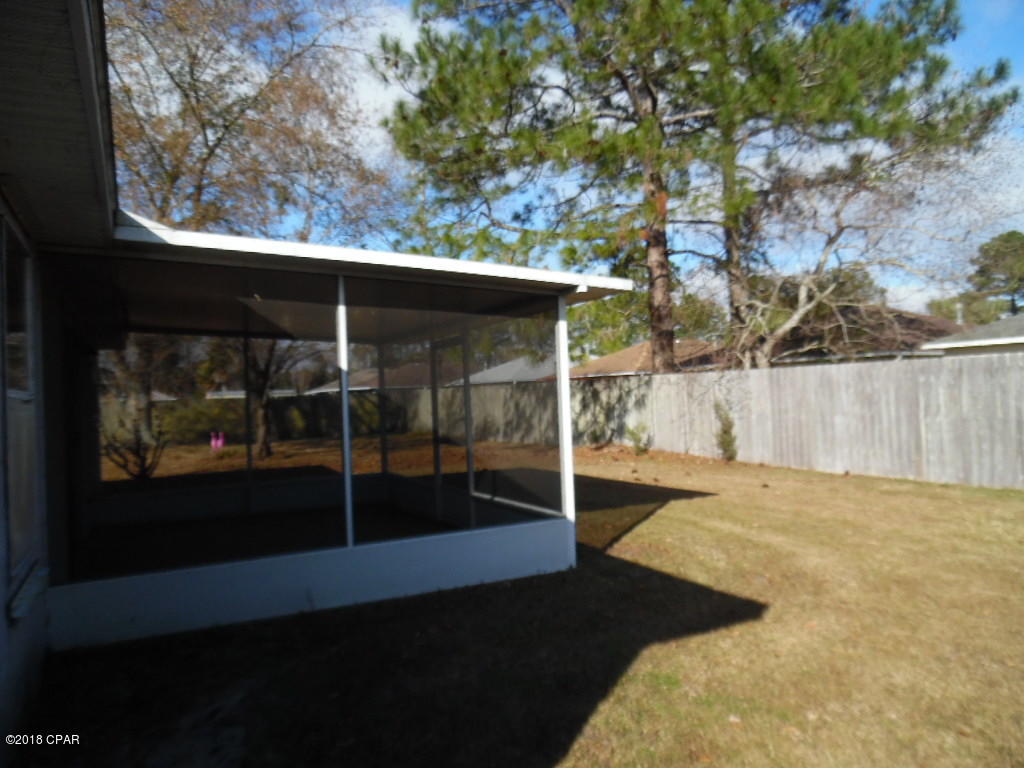 Pine Tree Place Unit 1 - Residential