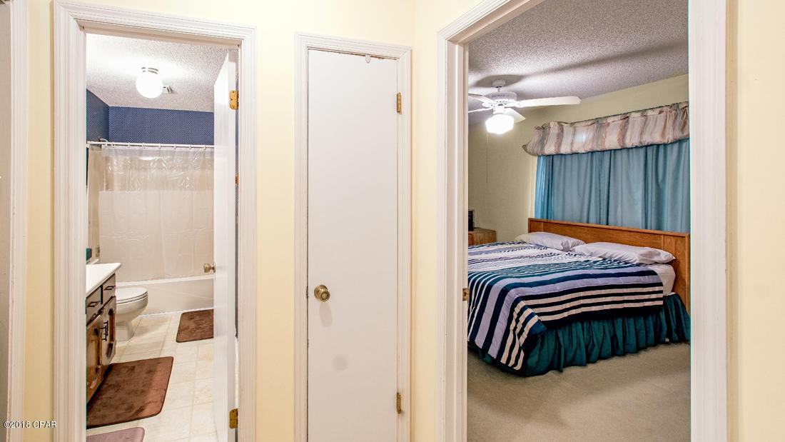 Pirate's Cove Inlet - Residential