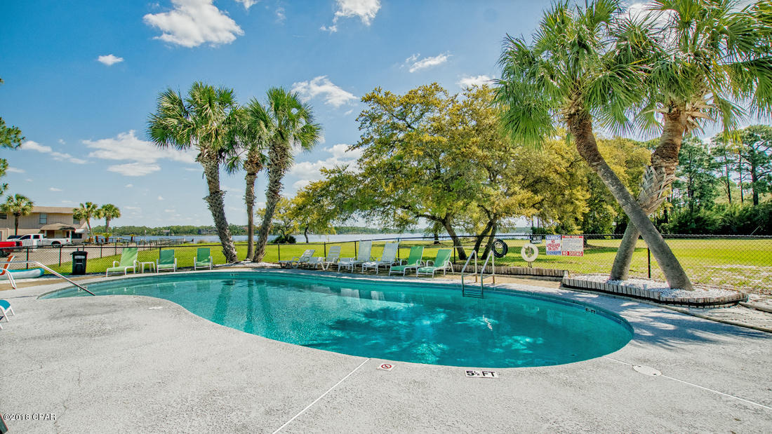 Pirate's Cove Inlet - Residential