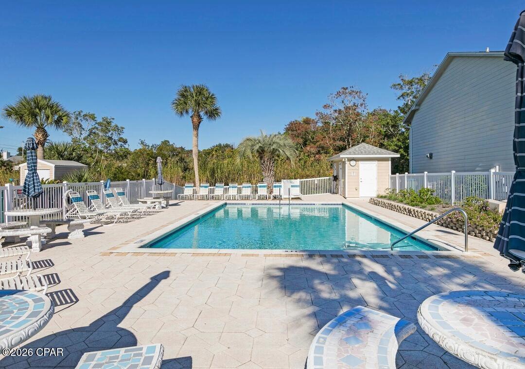 Villa Chateaus - Residential