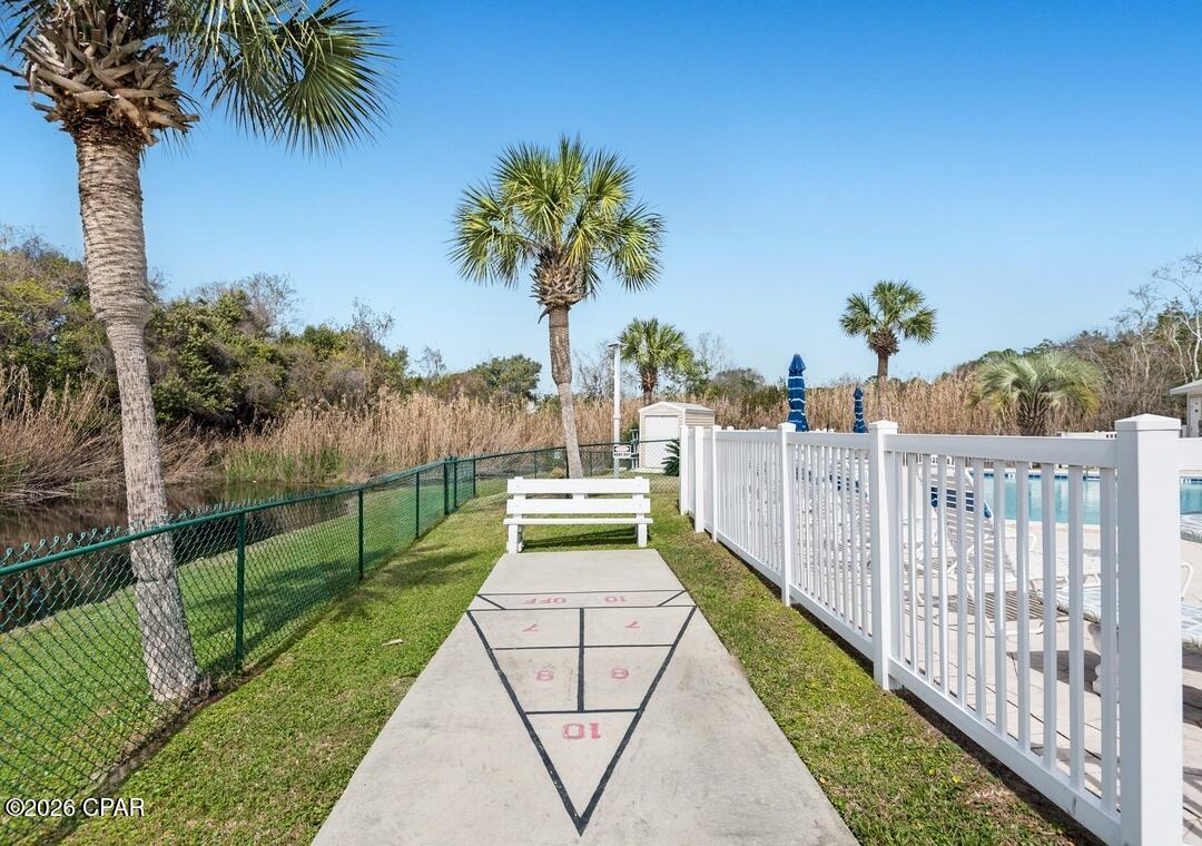 Villa Chateaus - Residential