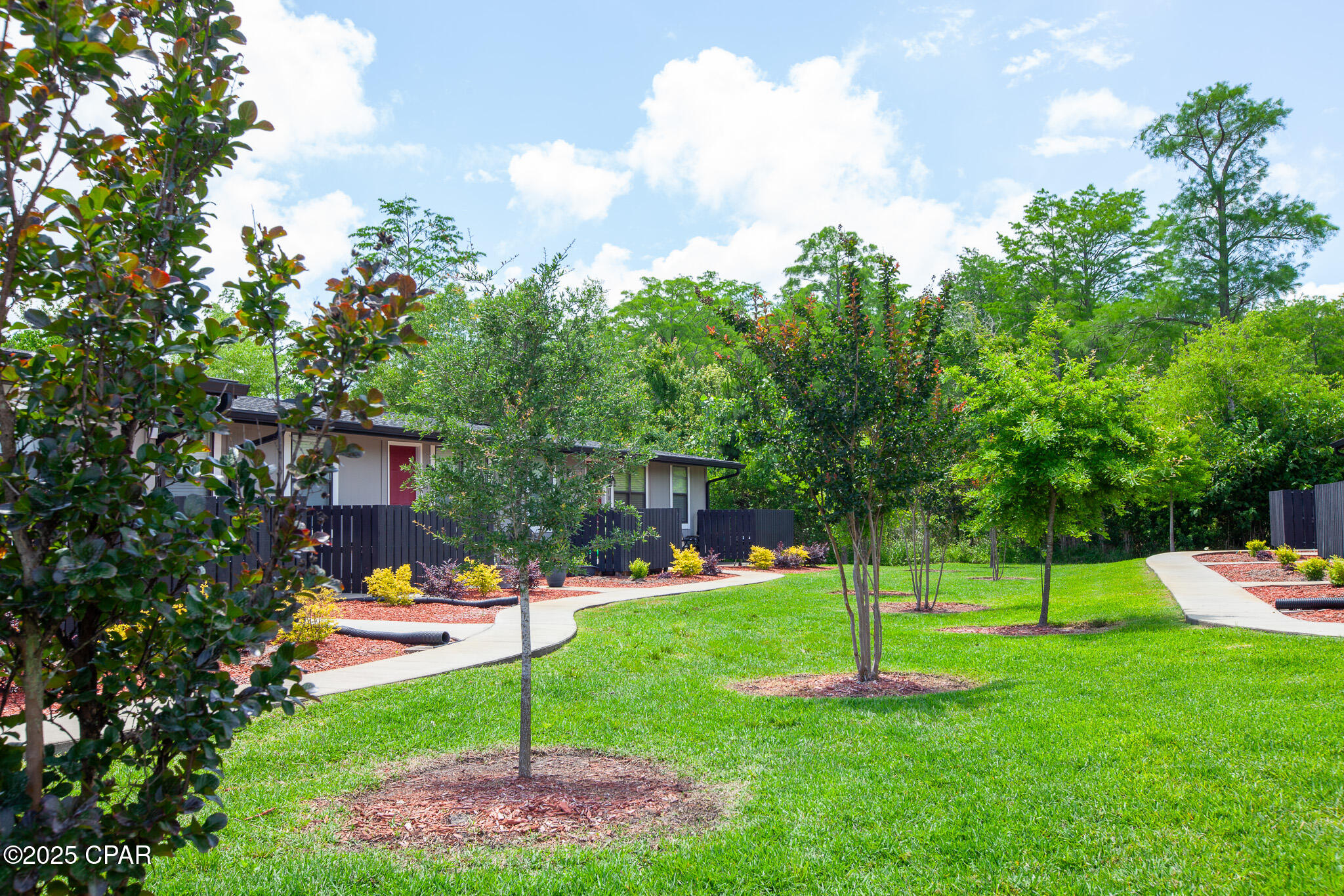 [No Recorded Subdiv] - Residential Lease