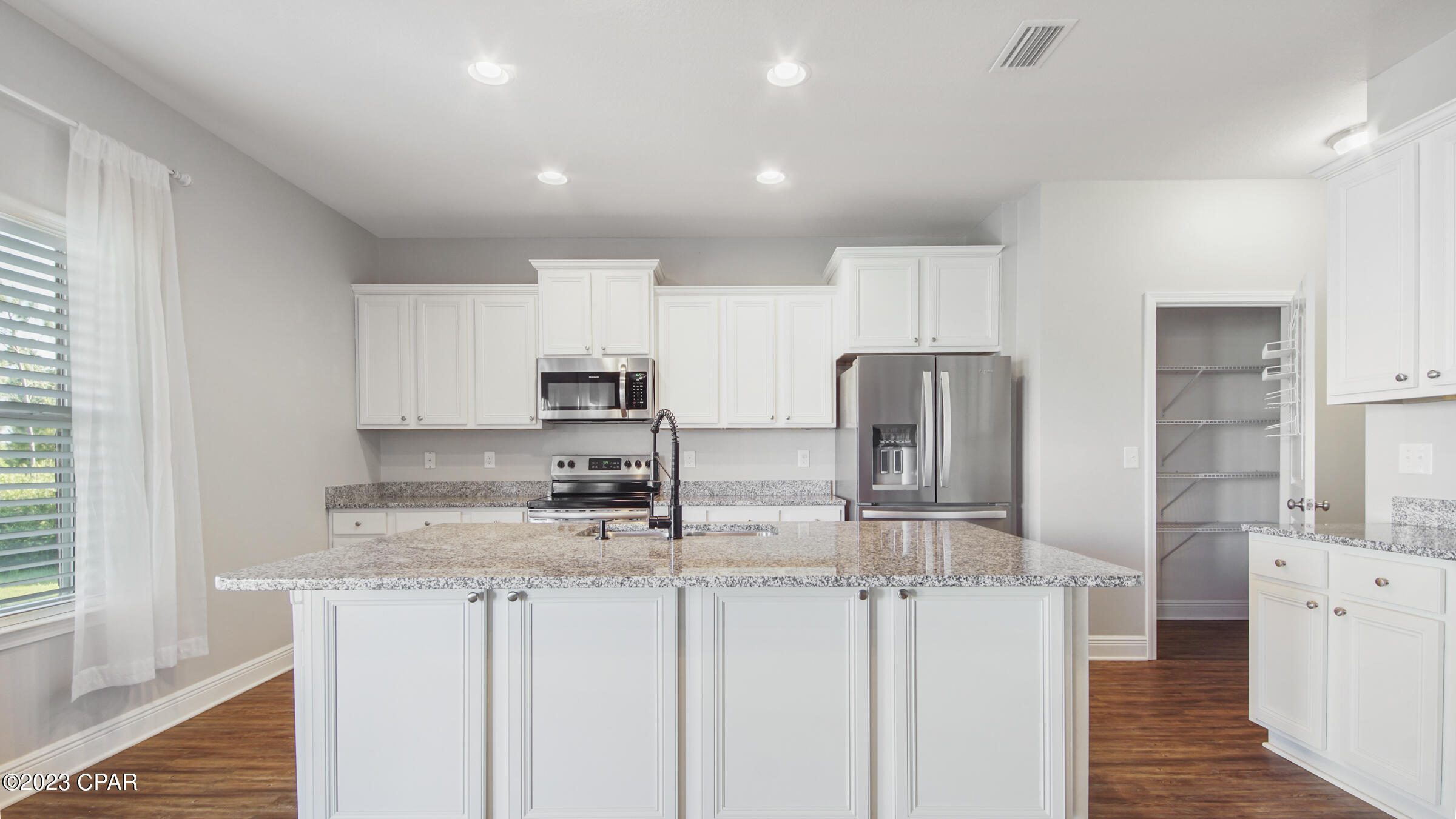 Fanning Bayou - Residential Lease