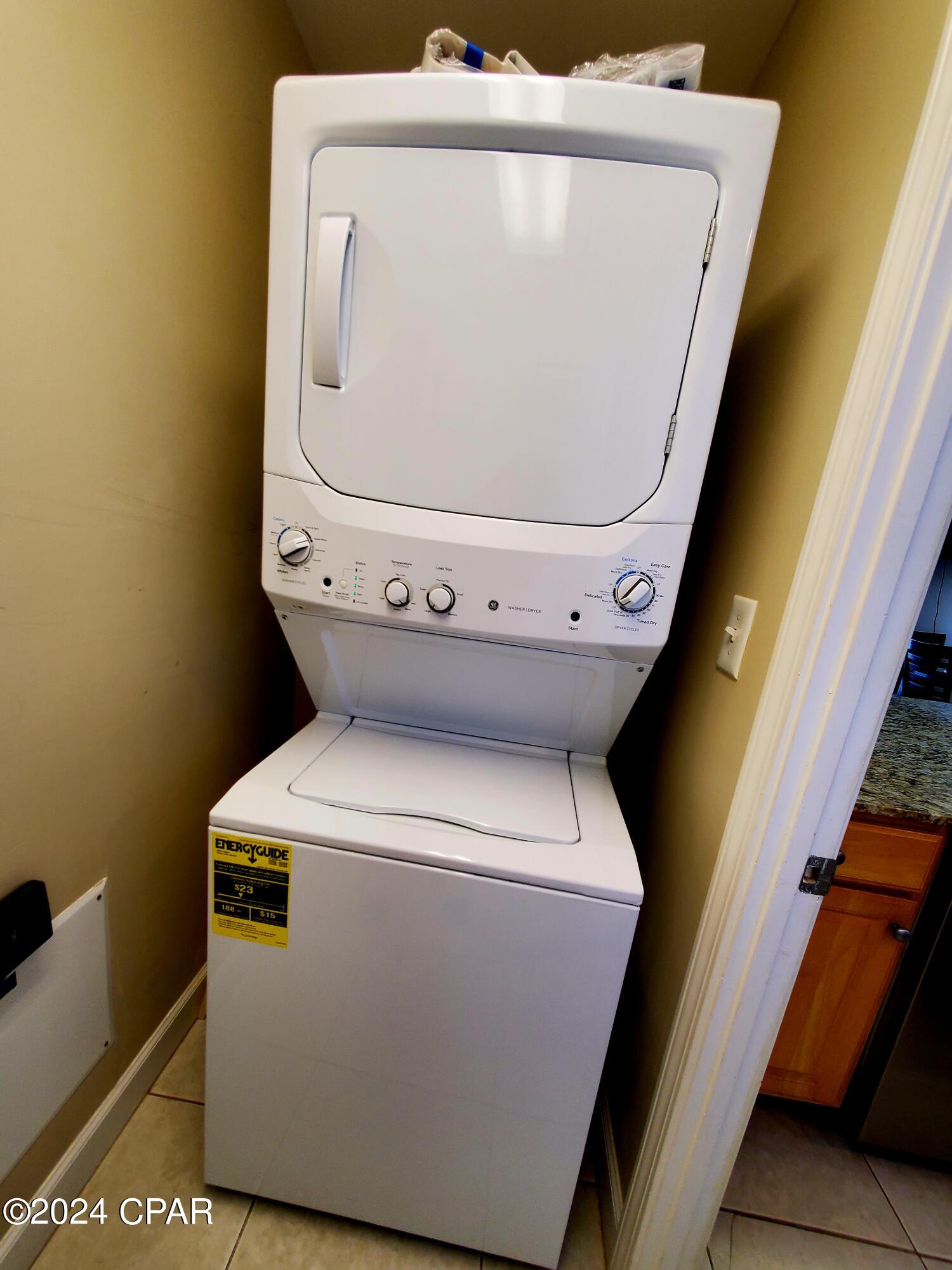 Splash Condo - Residential