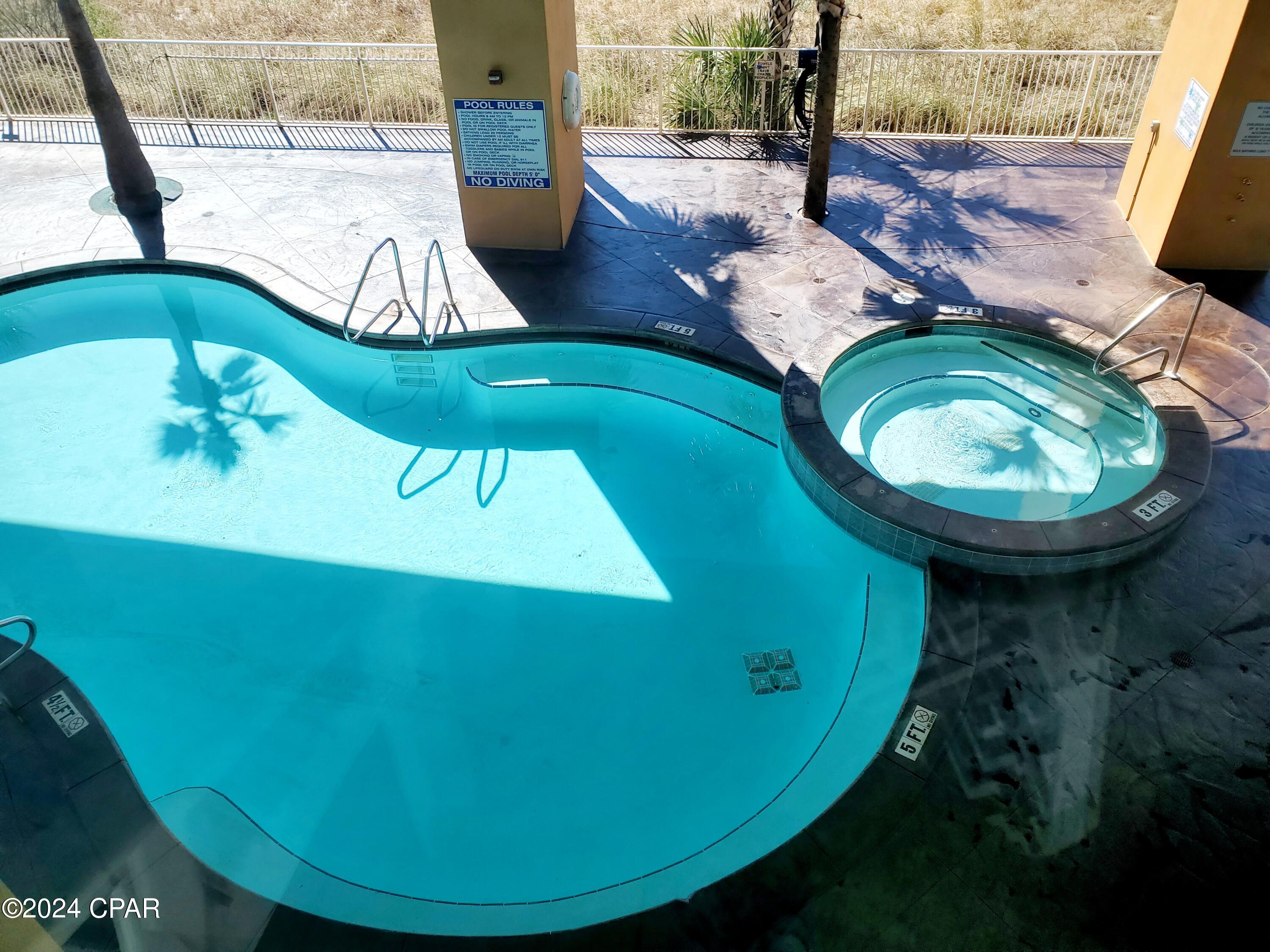 Splash Condo - Residential