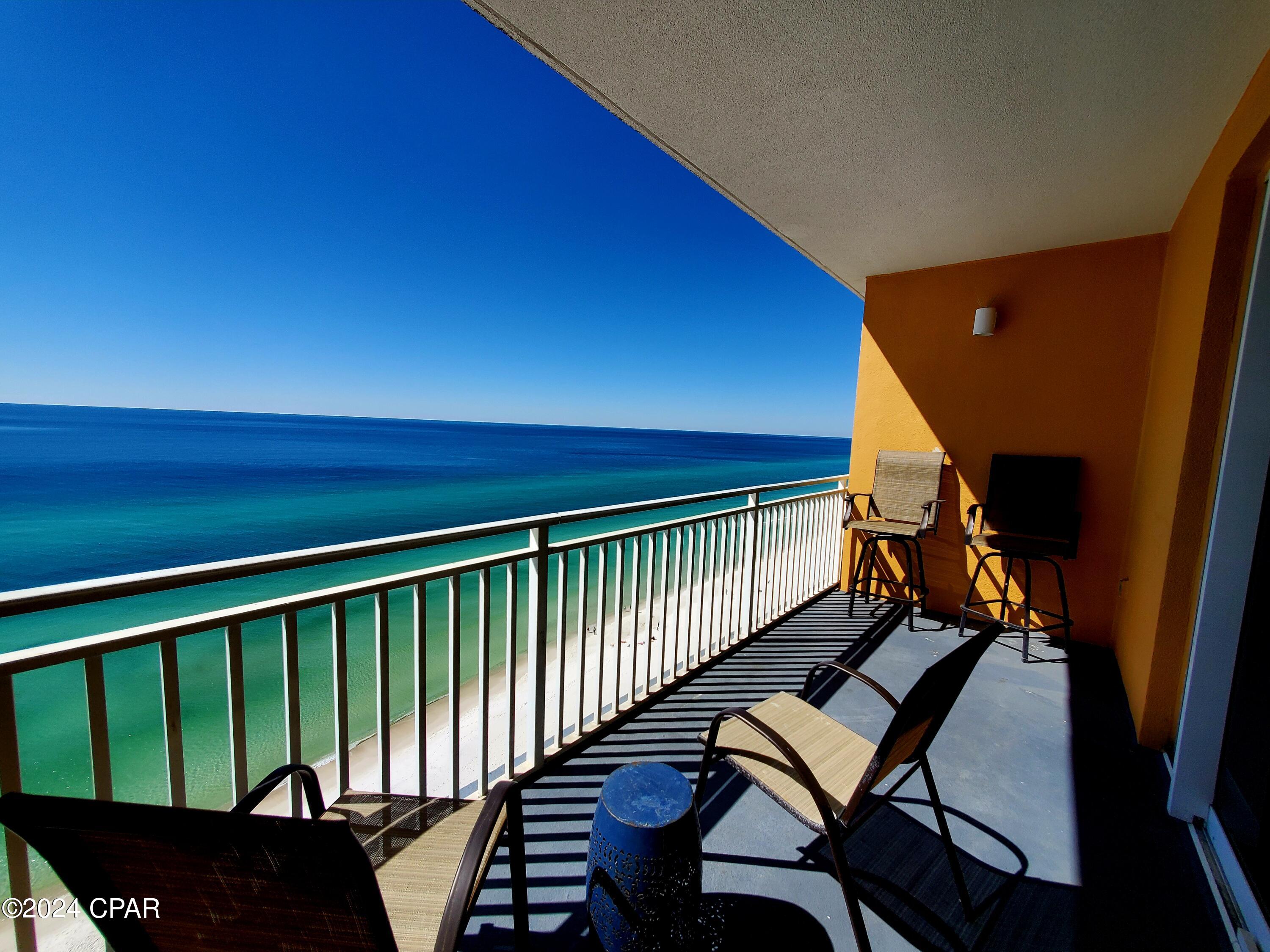 Splash Condo - Residential