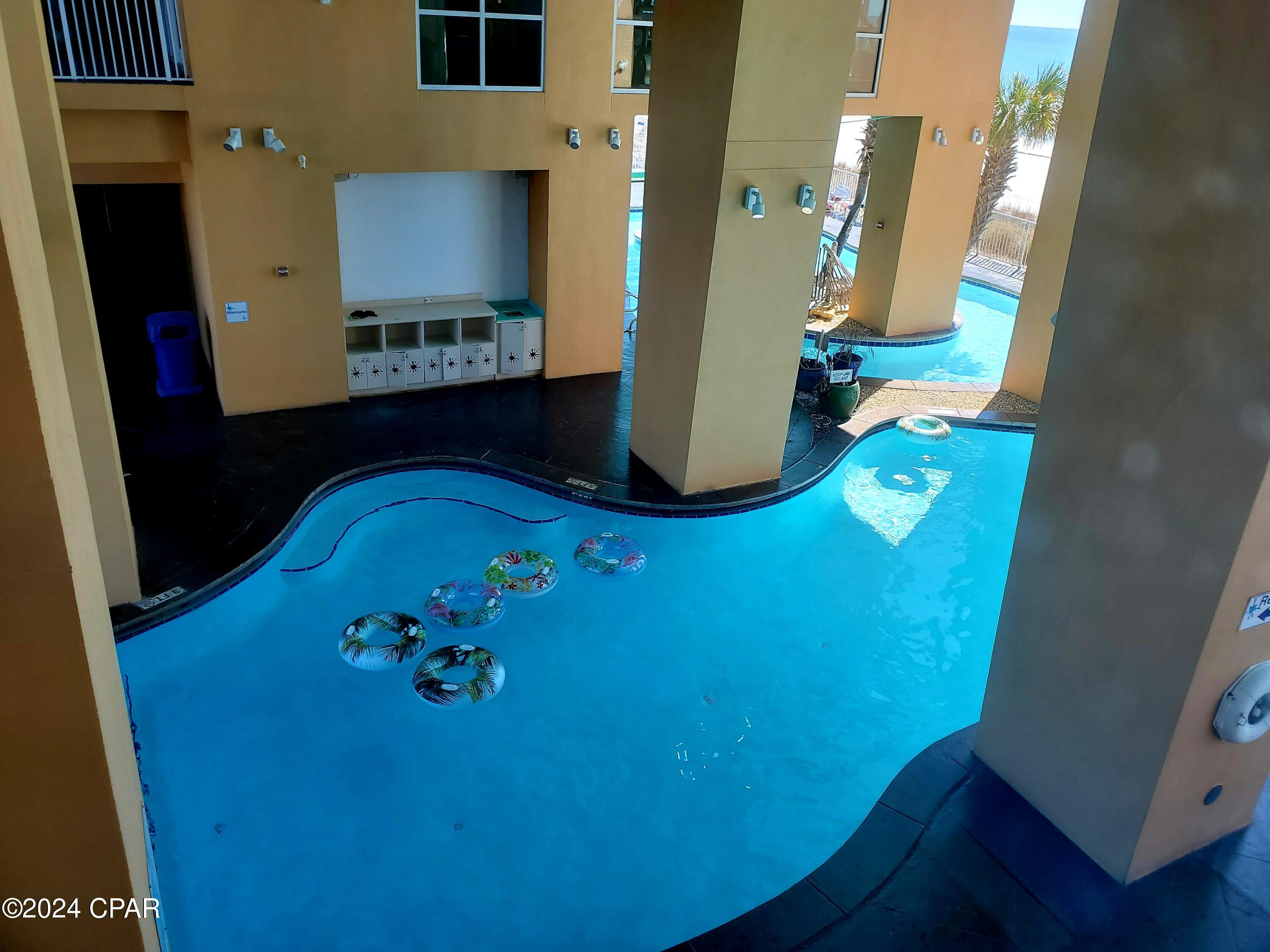 Splash Condo - Residential