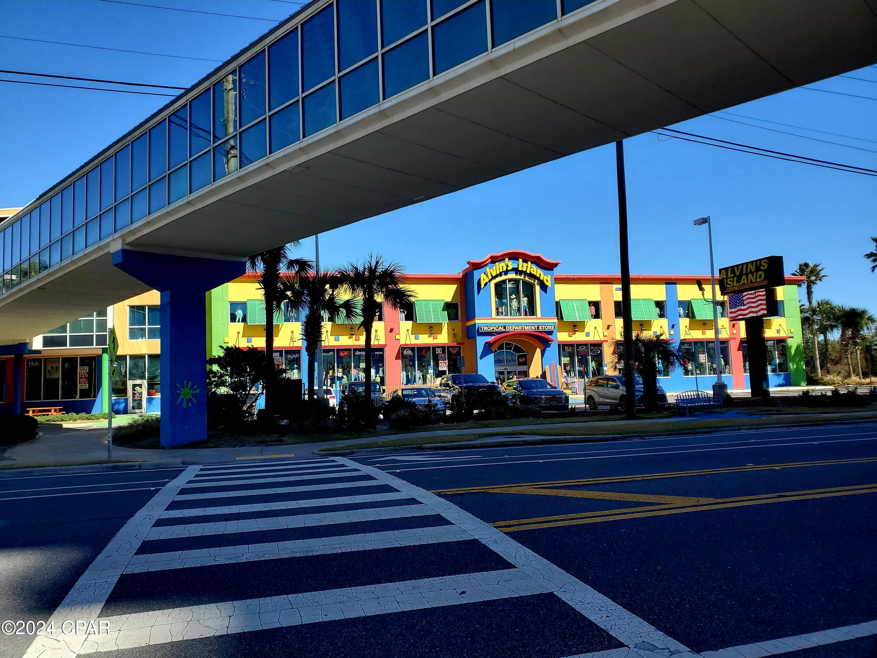 Splash Condo - Residential