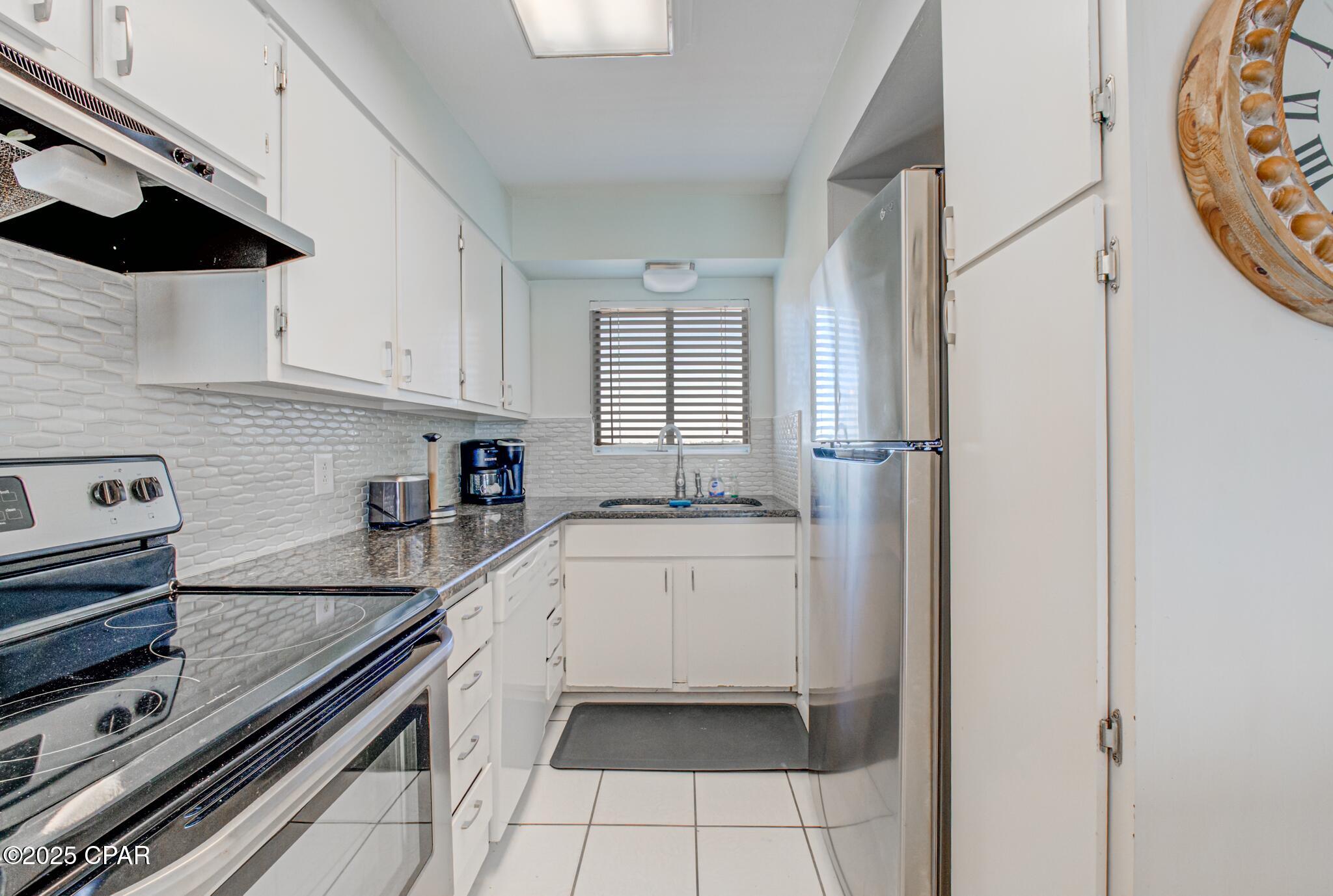 Regency Towers - Residential