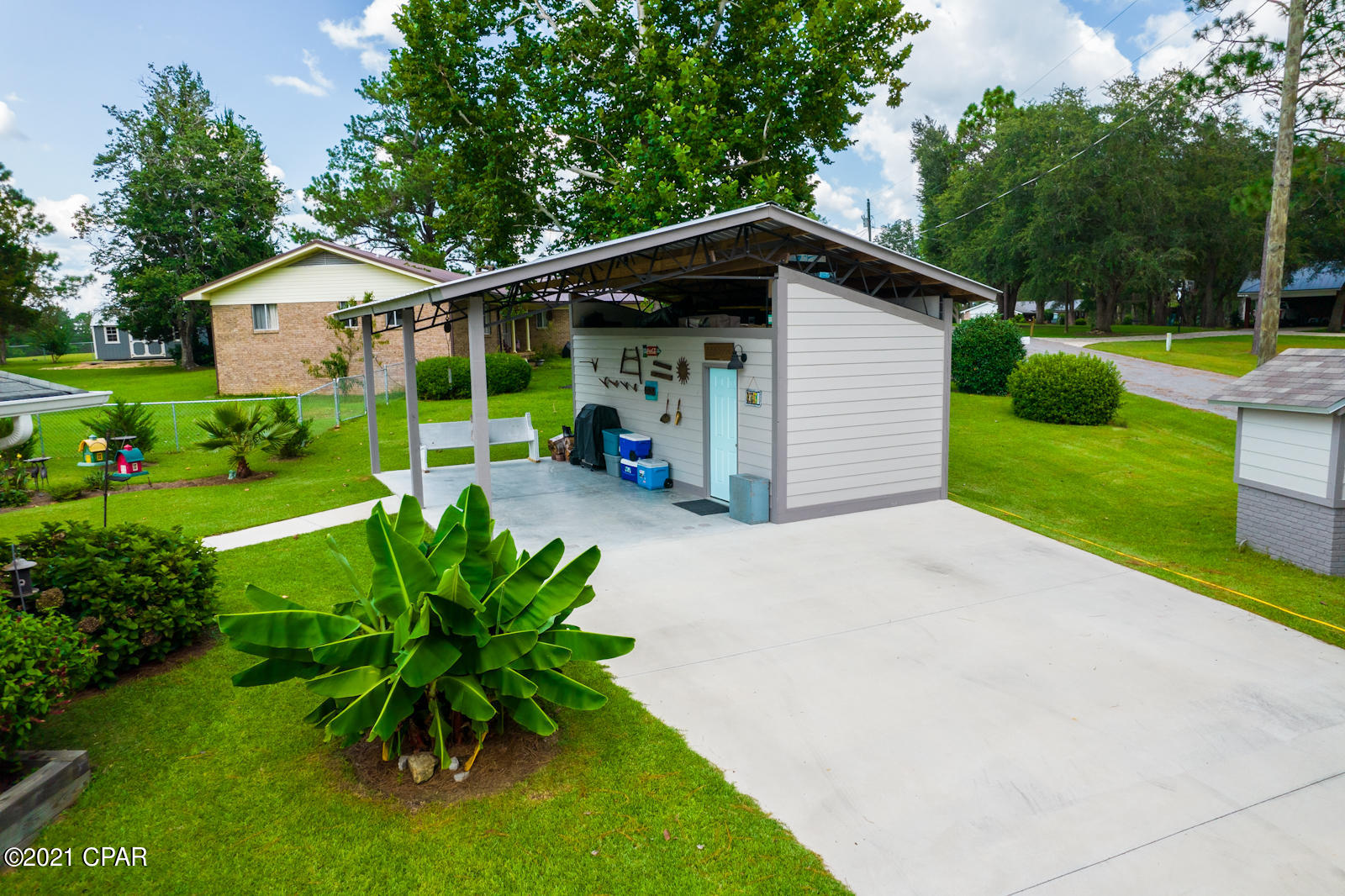 Dogwood Lakes - Residential