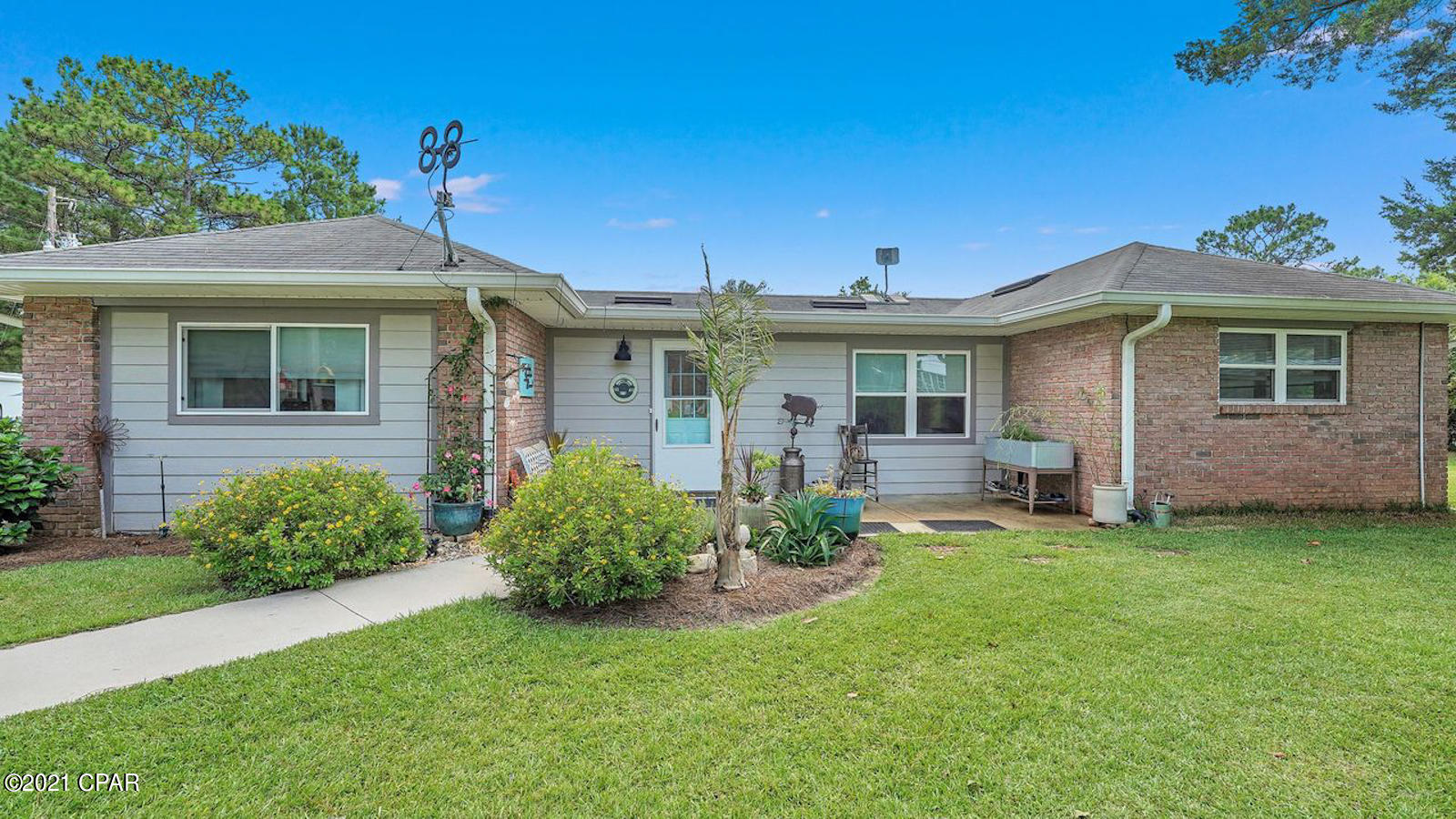 Dogwood Lakes - Residential