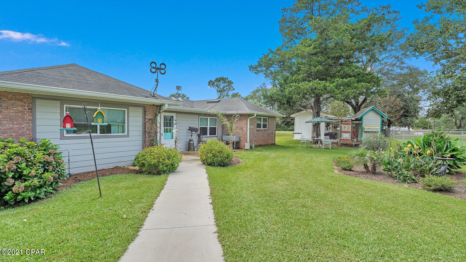 Dogwood Lakes - Residential