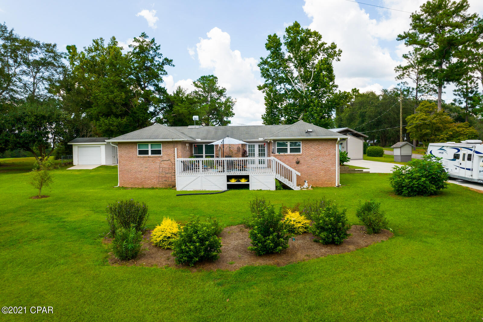 Dogwood Lakes - Residential