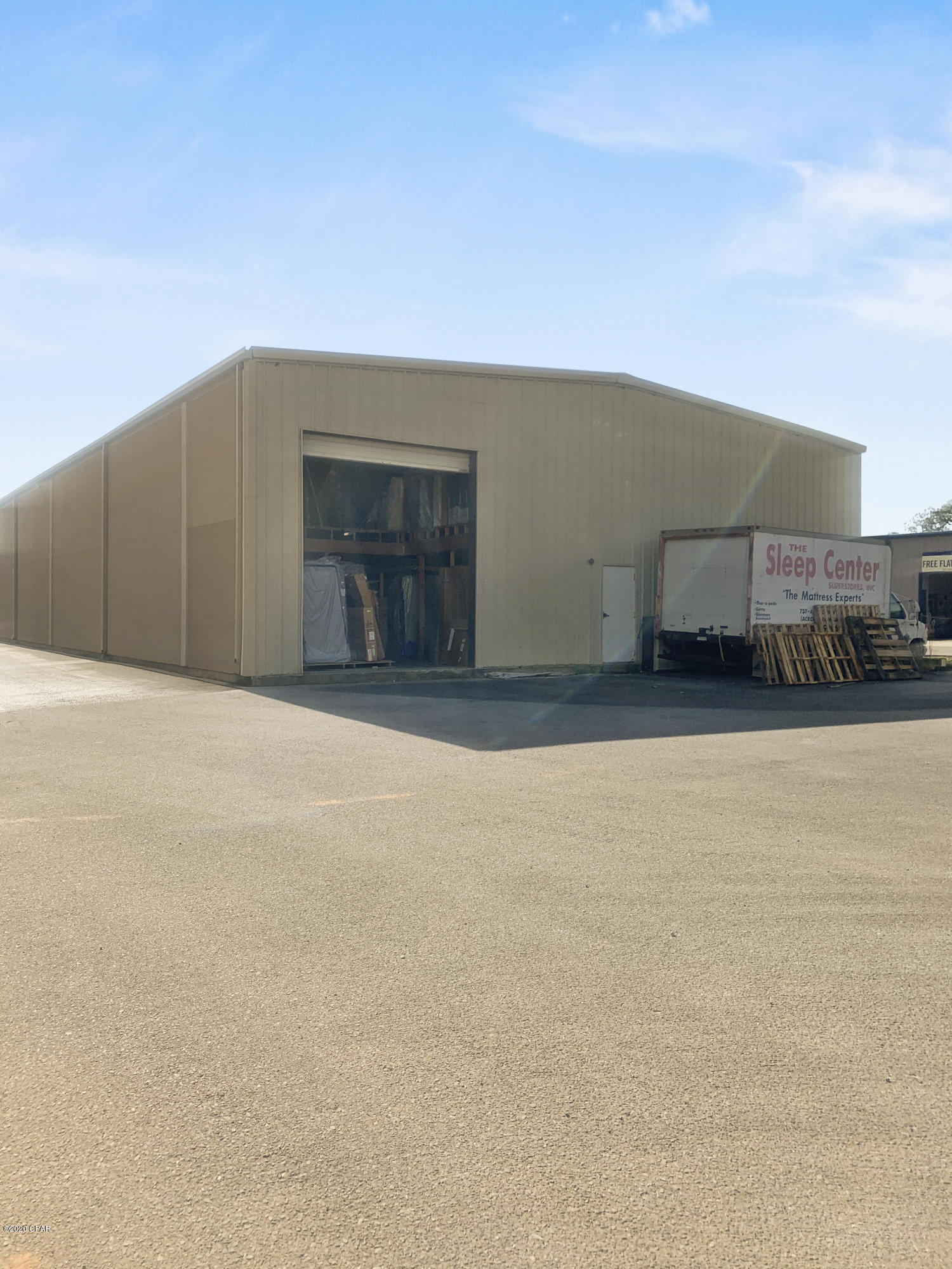 [No Recorded Subdiv] - Commercial Sale