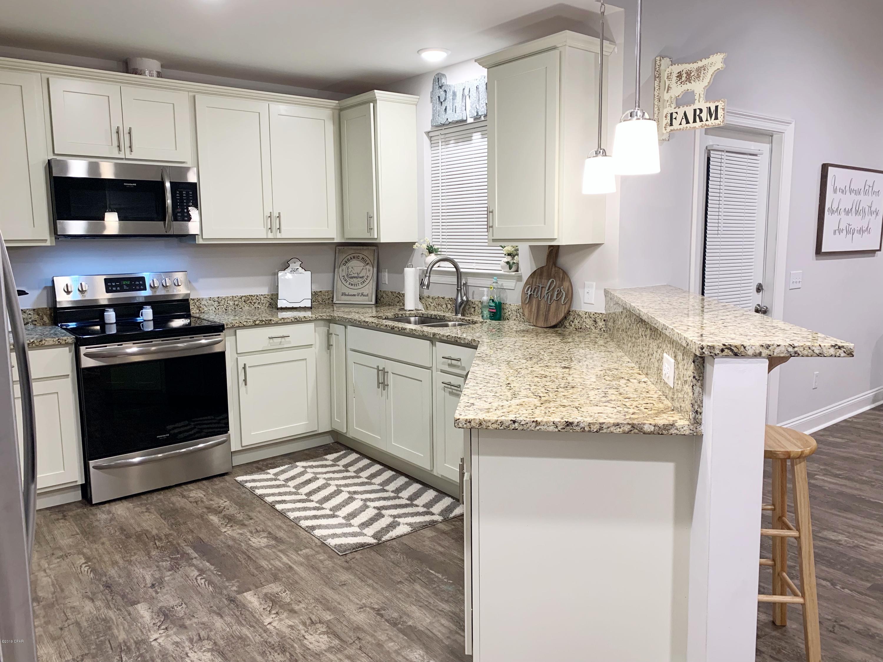 Pinebrook - Residential