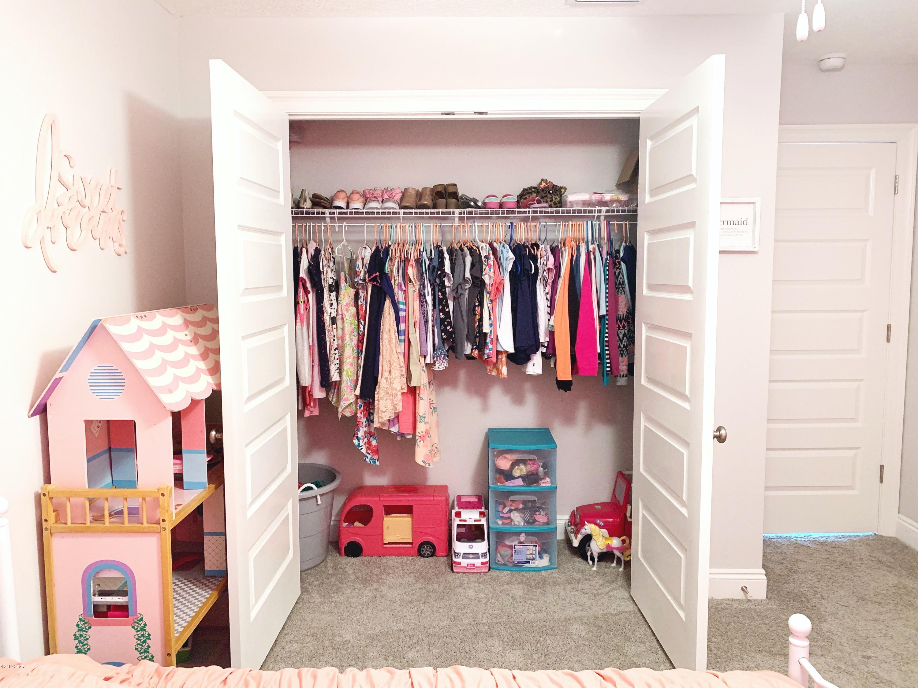 Pinebrook - Residential