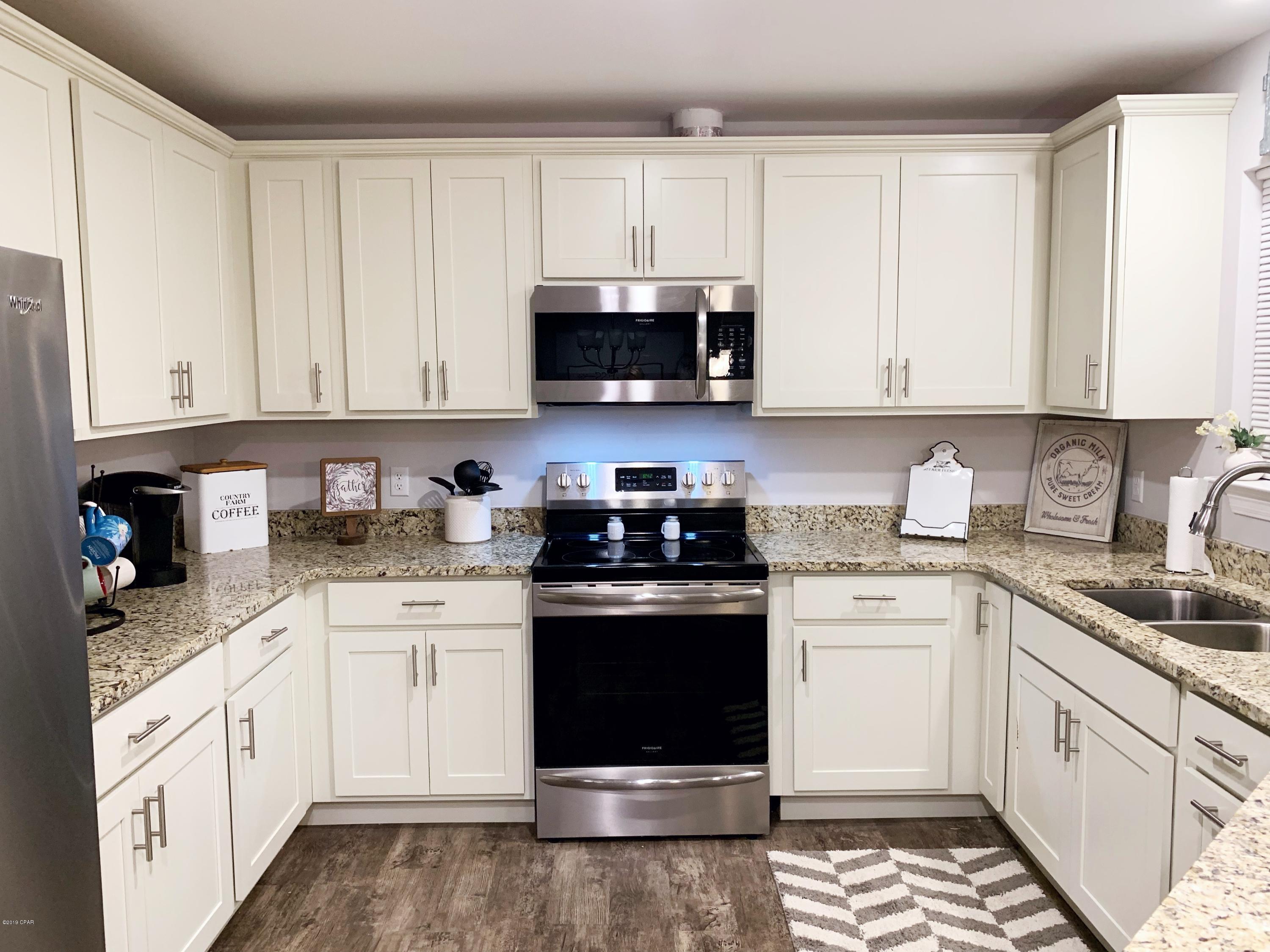 Pinebrook - Residential