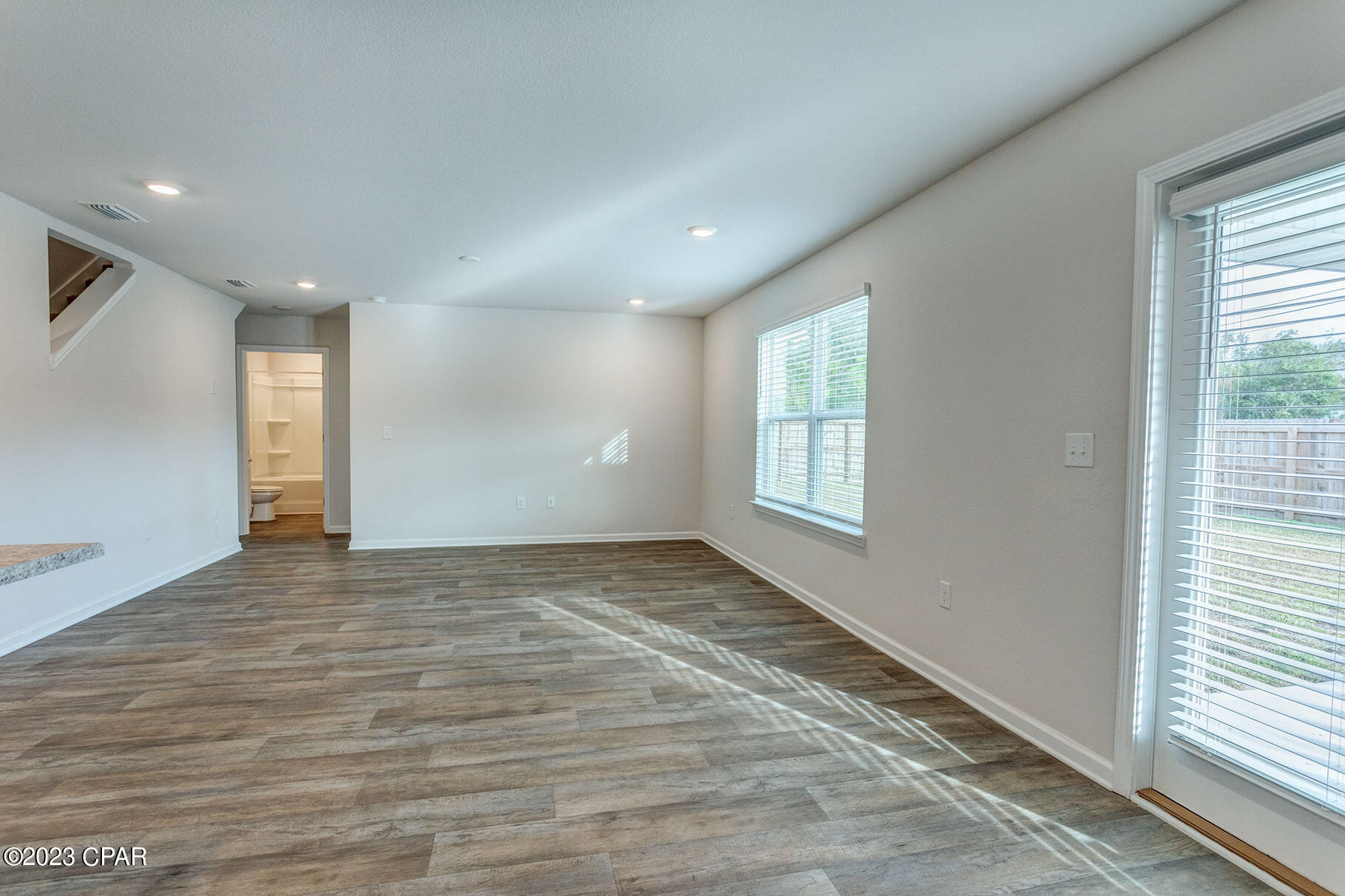 [No Recorded Subdiv] - Residential Lease