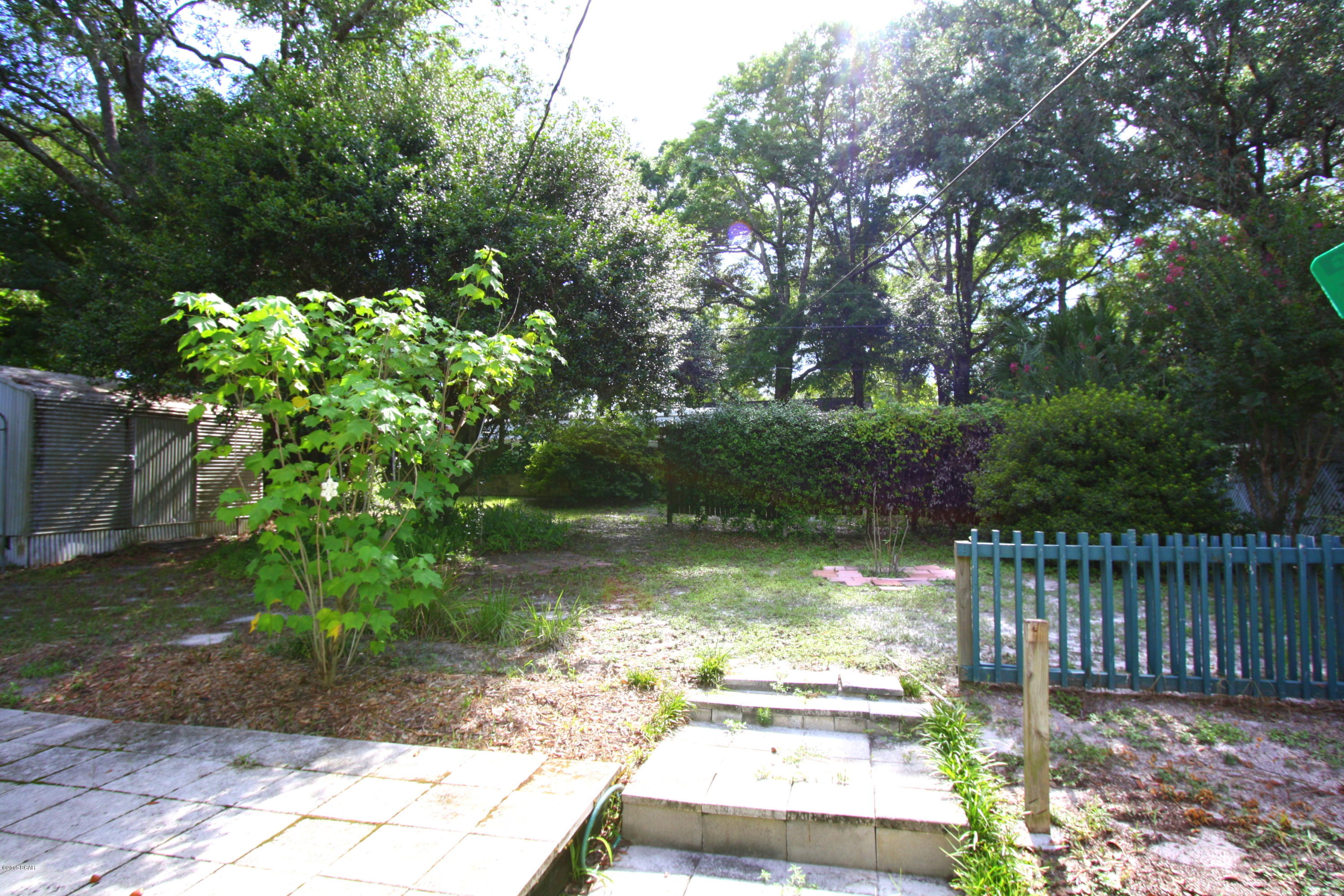 Sudduths 1st Add - Residential