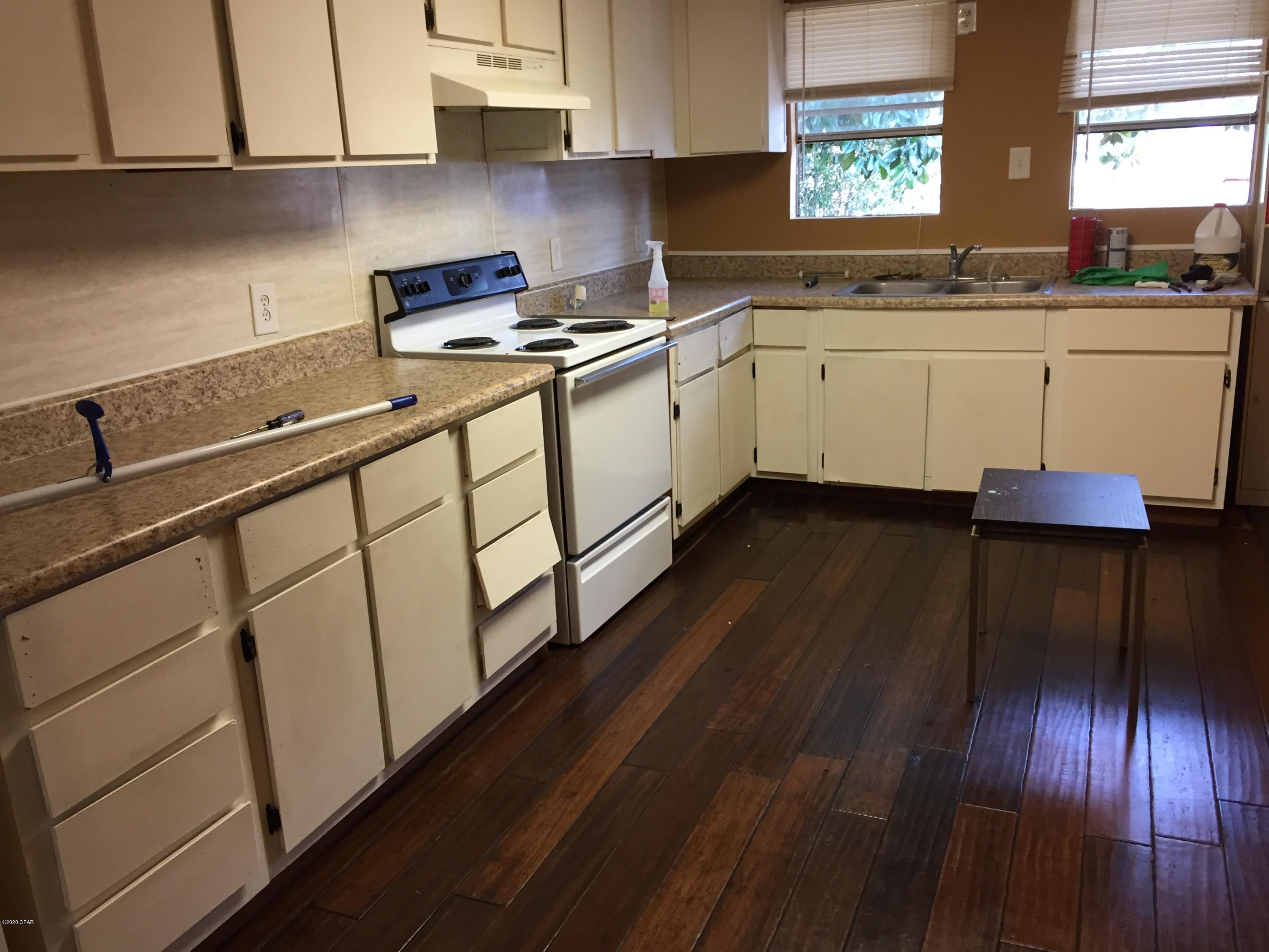 Keiths Bay Harbor Add - Residential