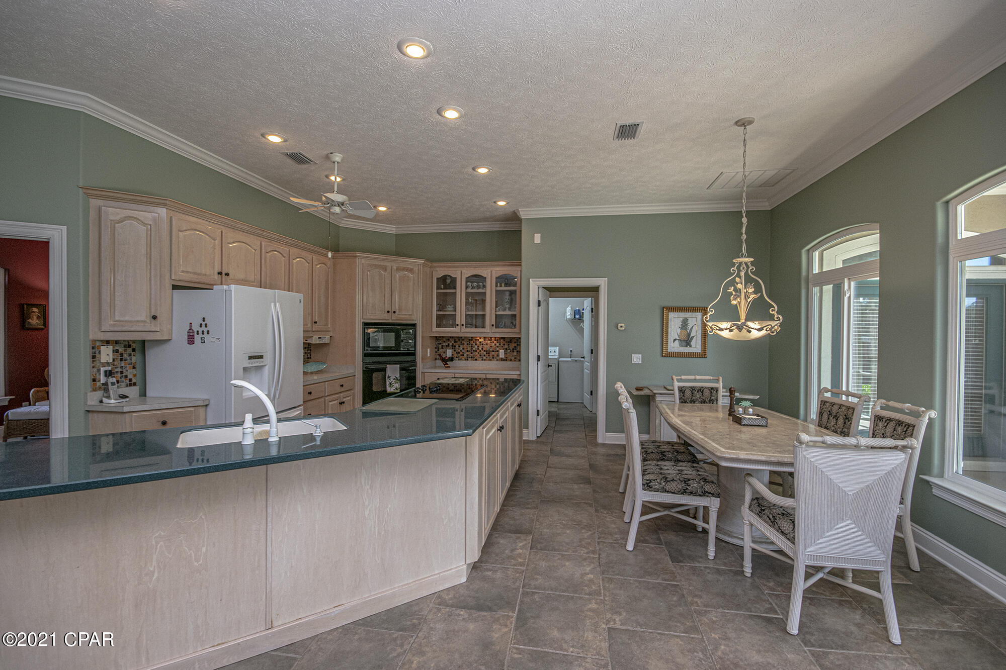 Dolphin Bay Ph II - Residential