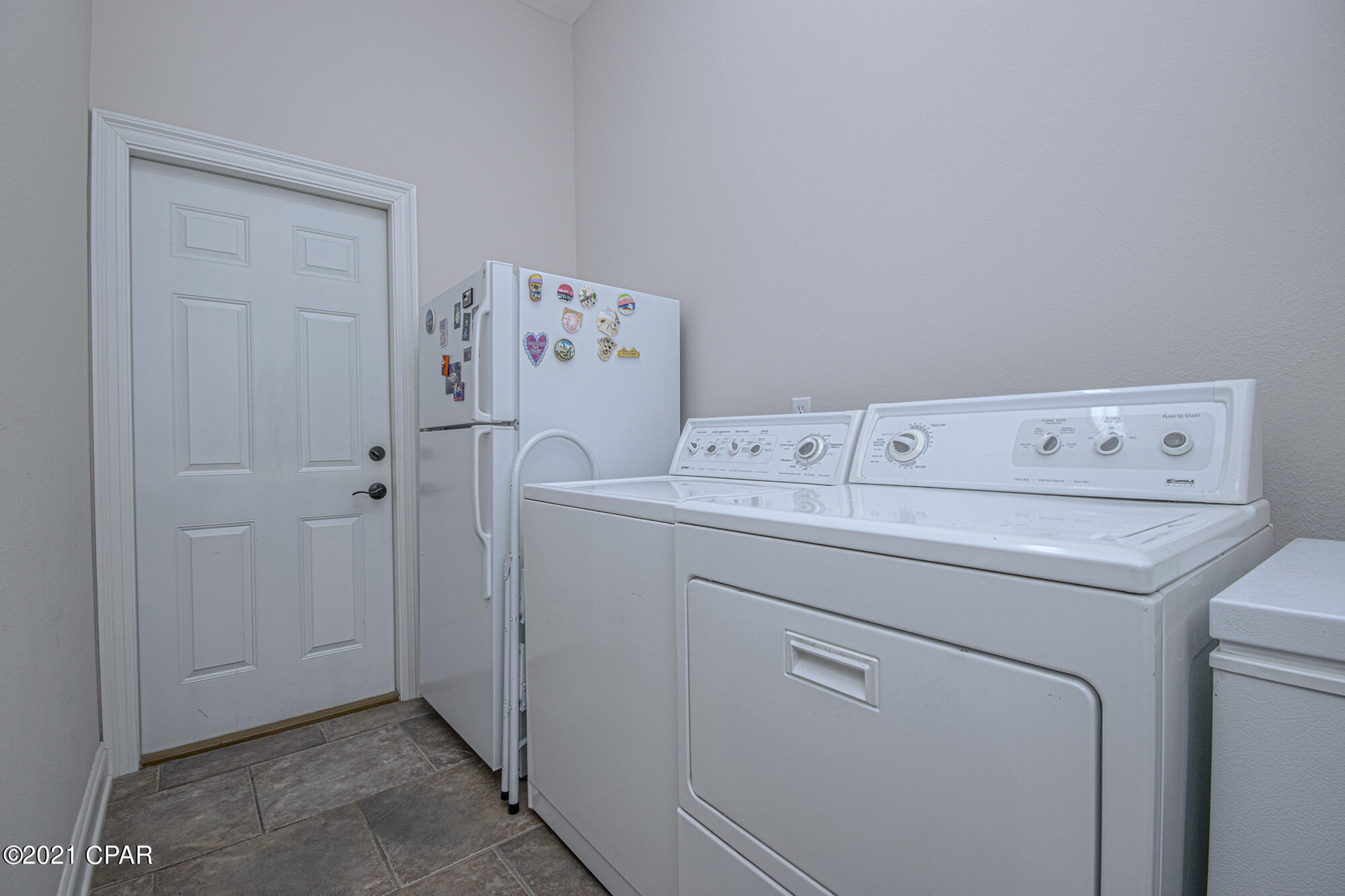 Dolphin Bay Ph II - Residential