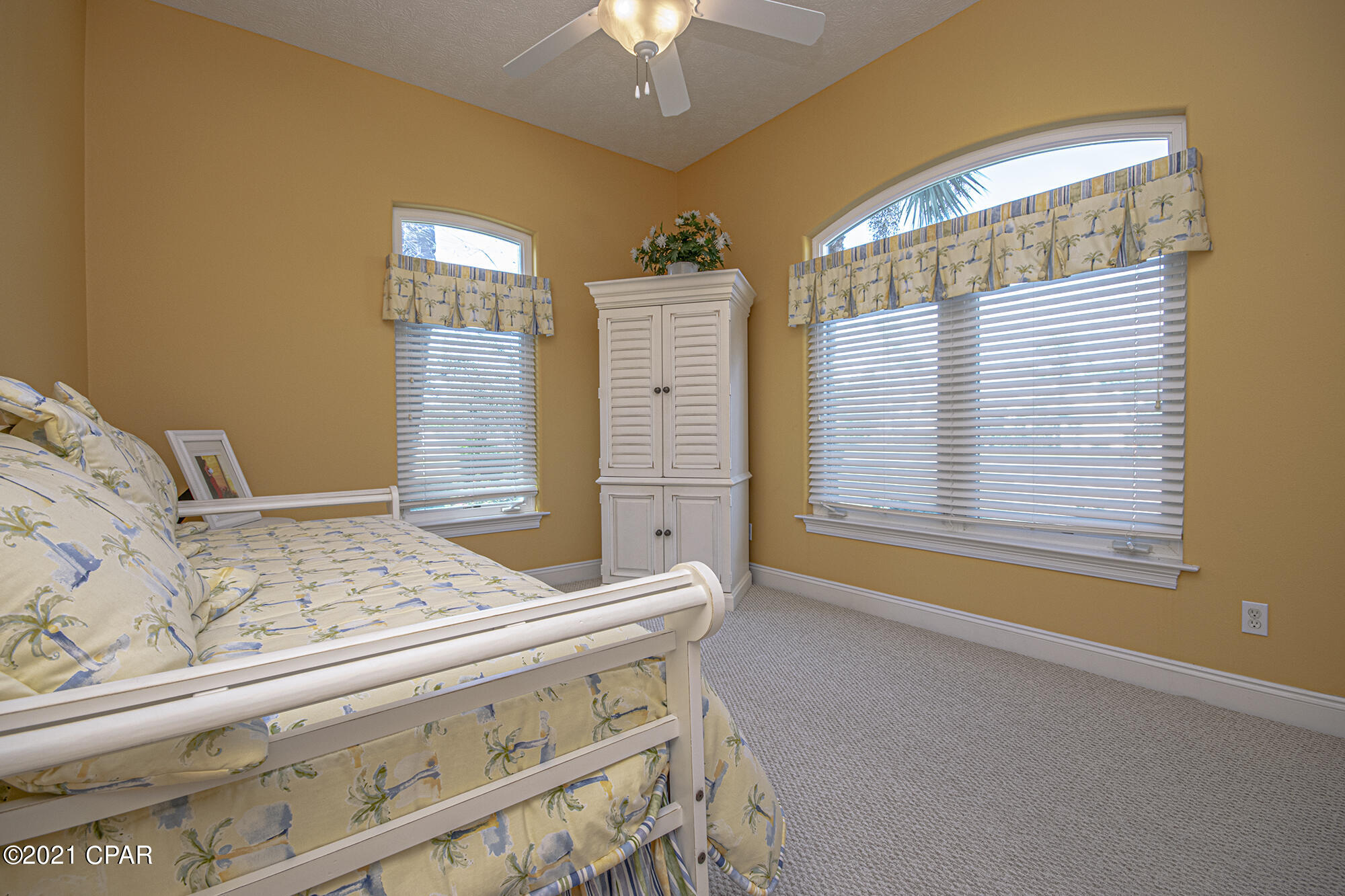 Dolphin Bay Ph II - Residential