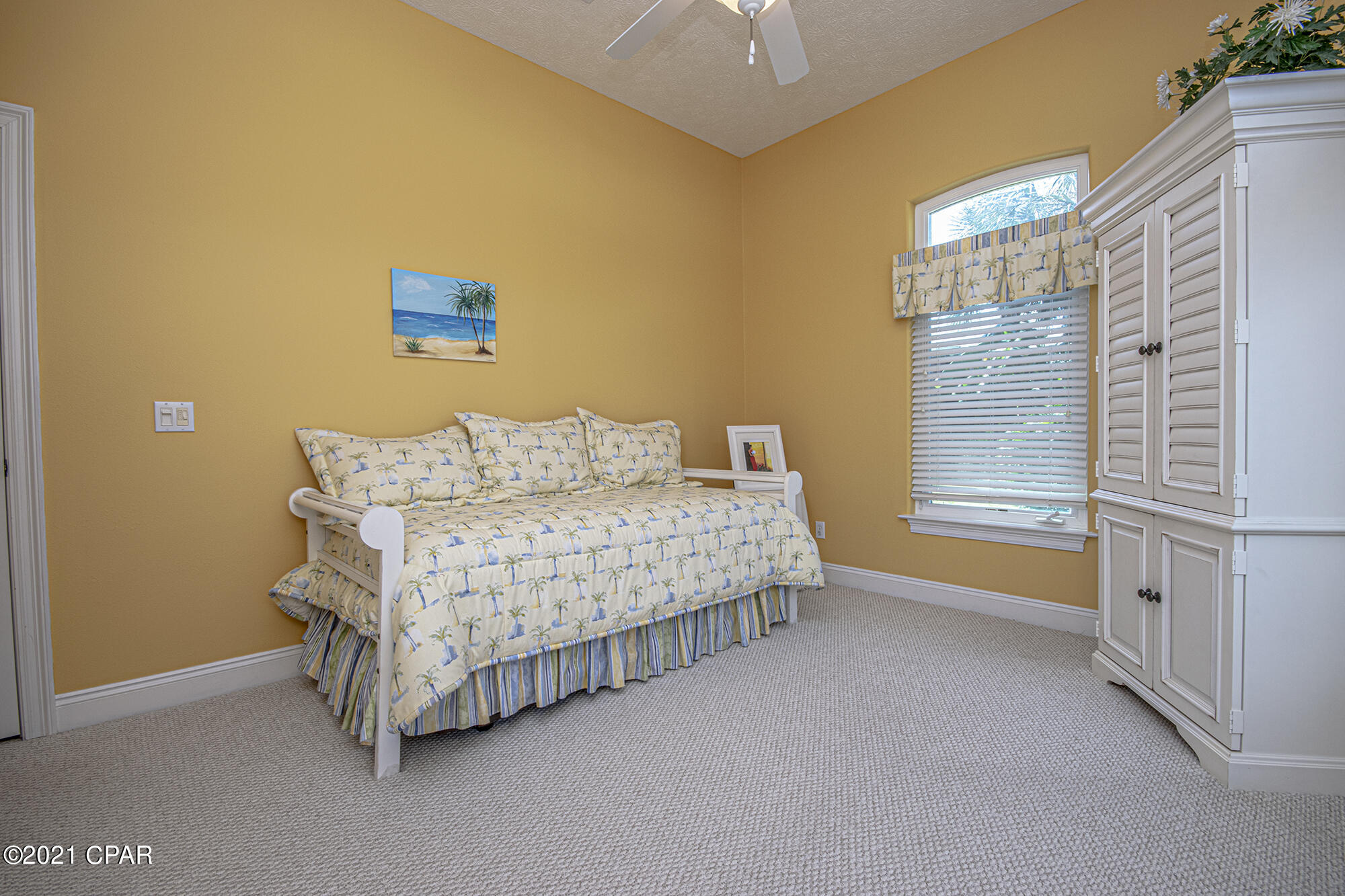 Dolphin Bay Ph II - Residential