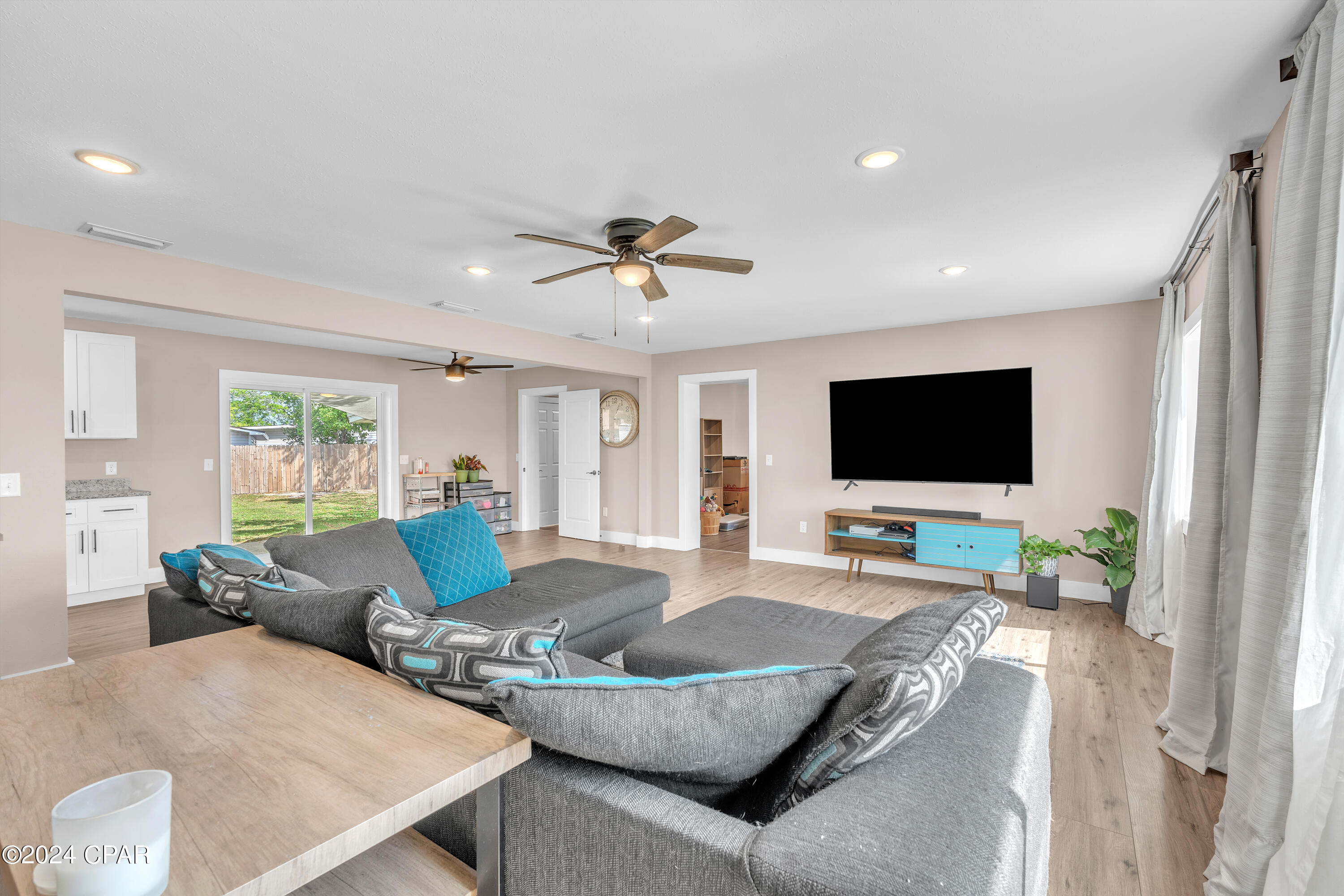 Register, E.B. 1st - Residential