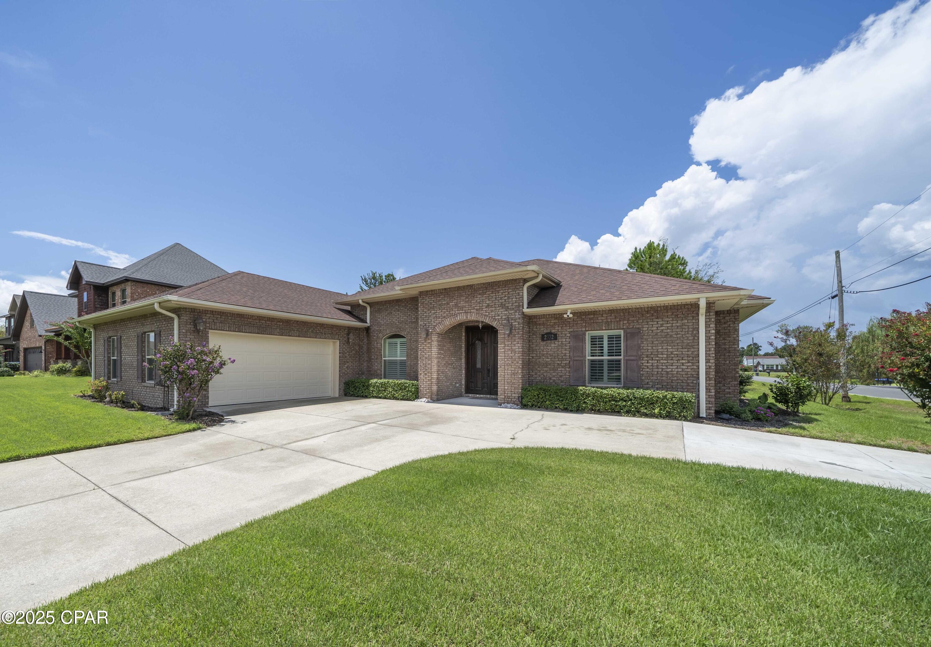 College Oaks - Residential