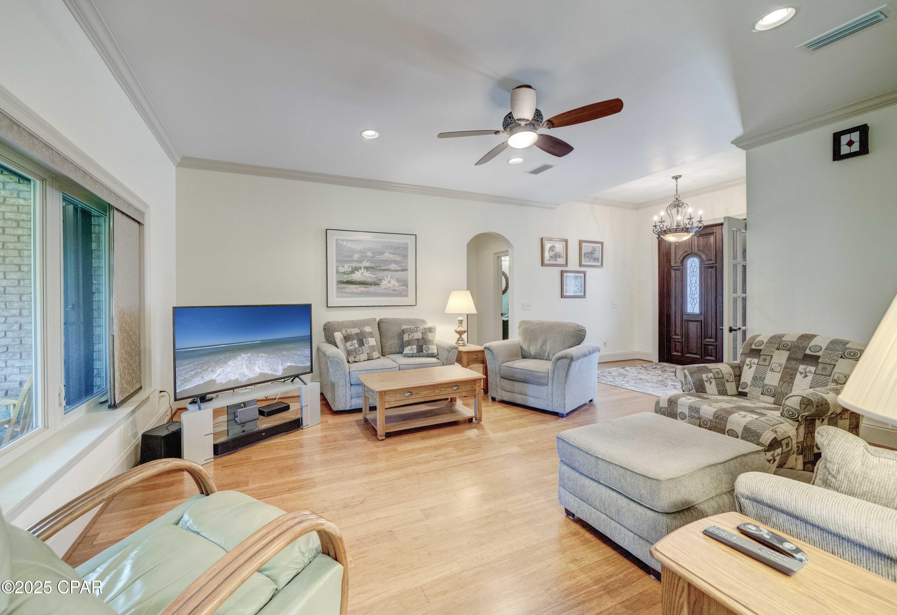 College Oaks - Residential