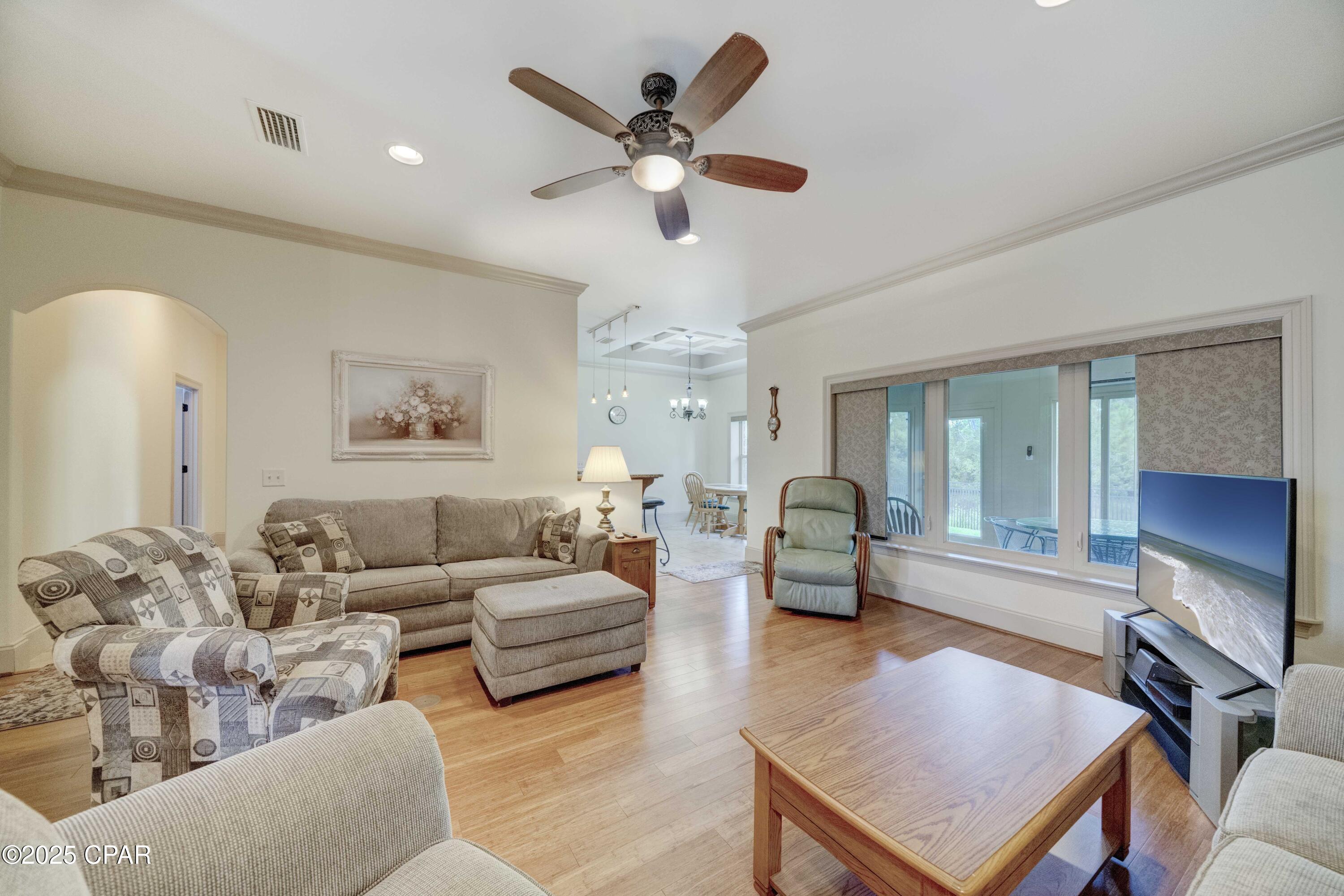 College Oaks - Residential