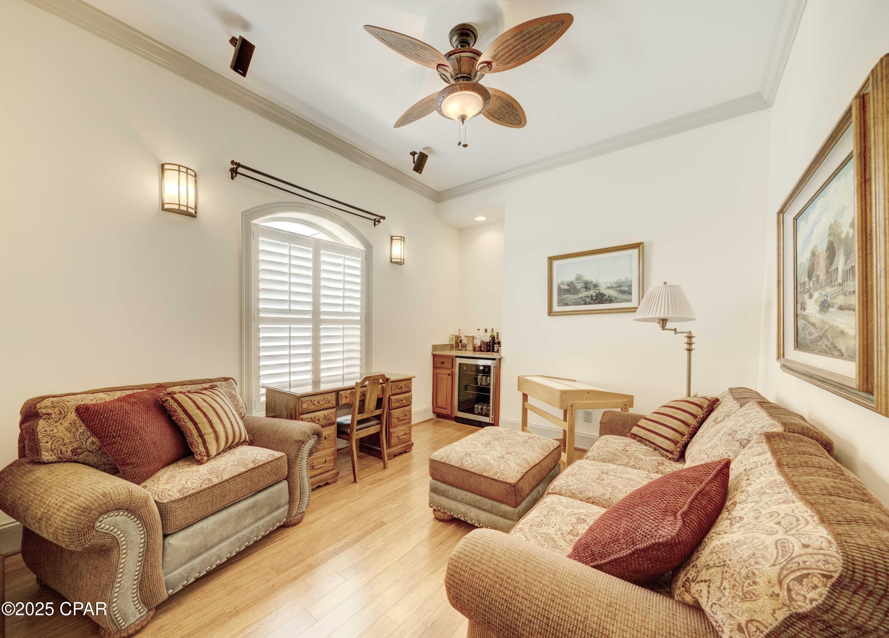 College Oaks - Residential