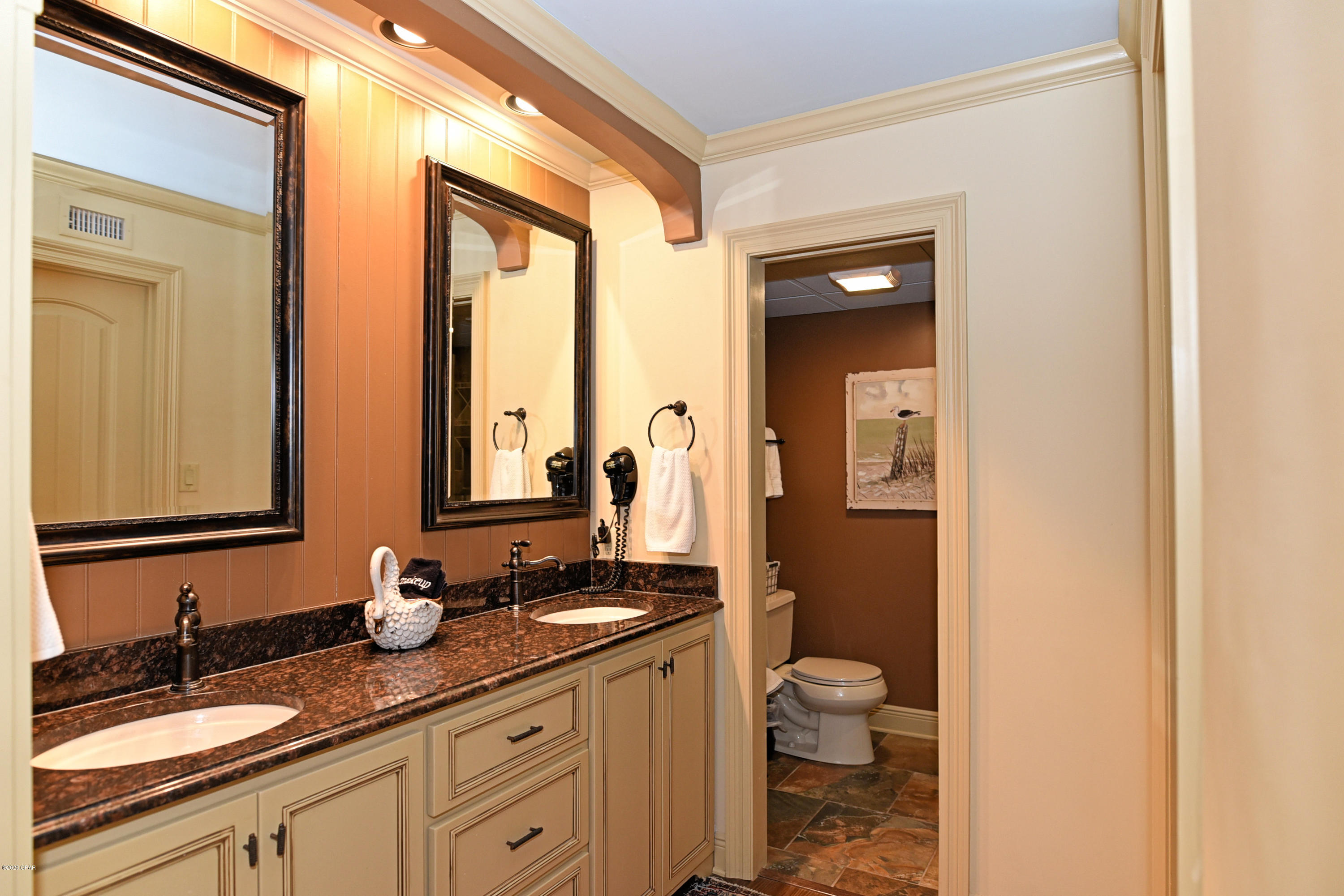 Beachview Villas - Residential