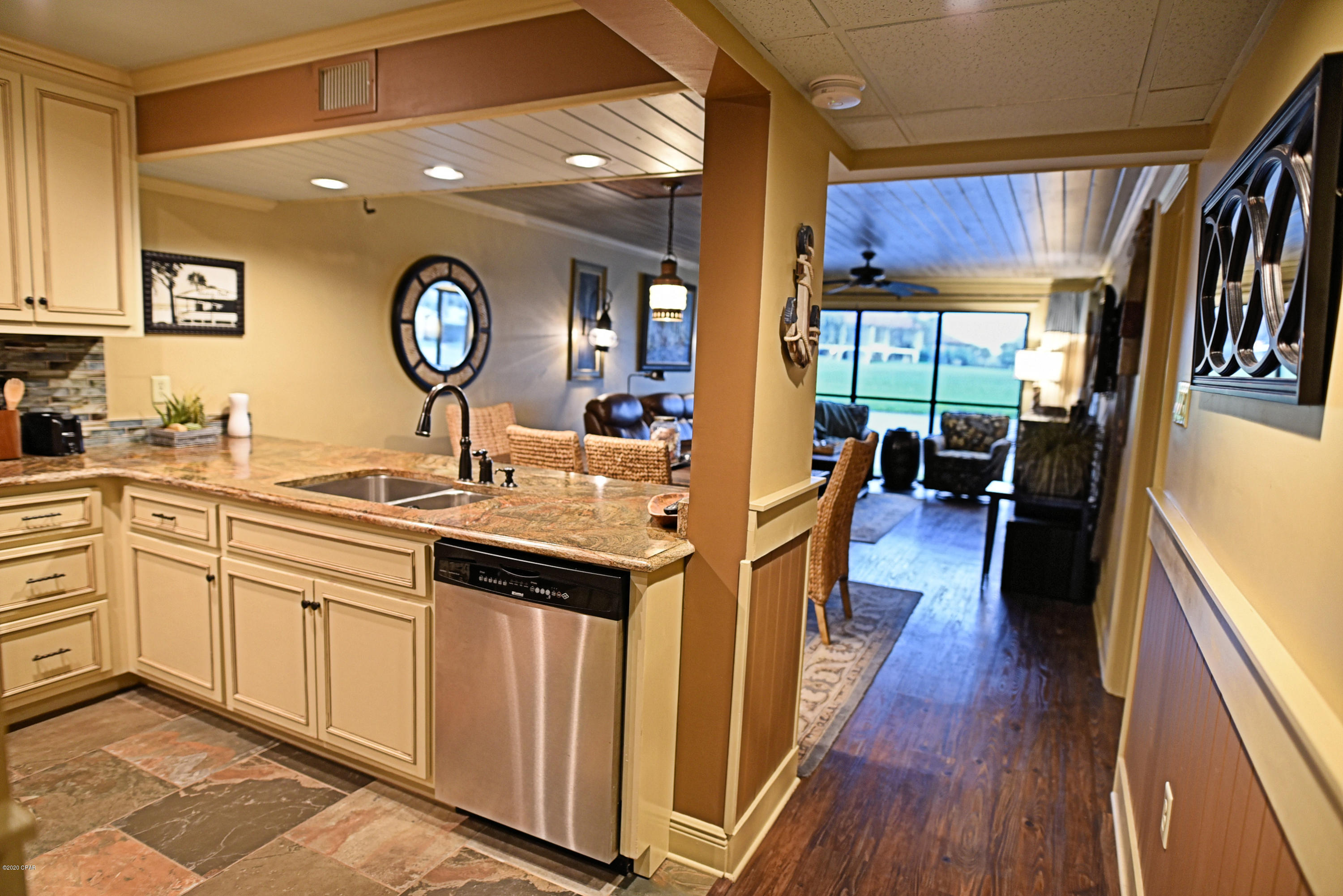 Beachview Villas - Residential