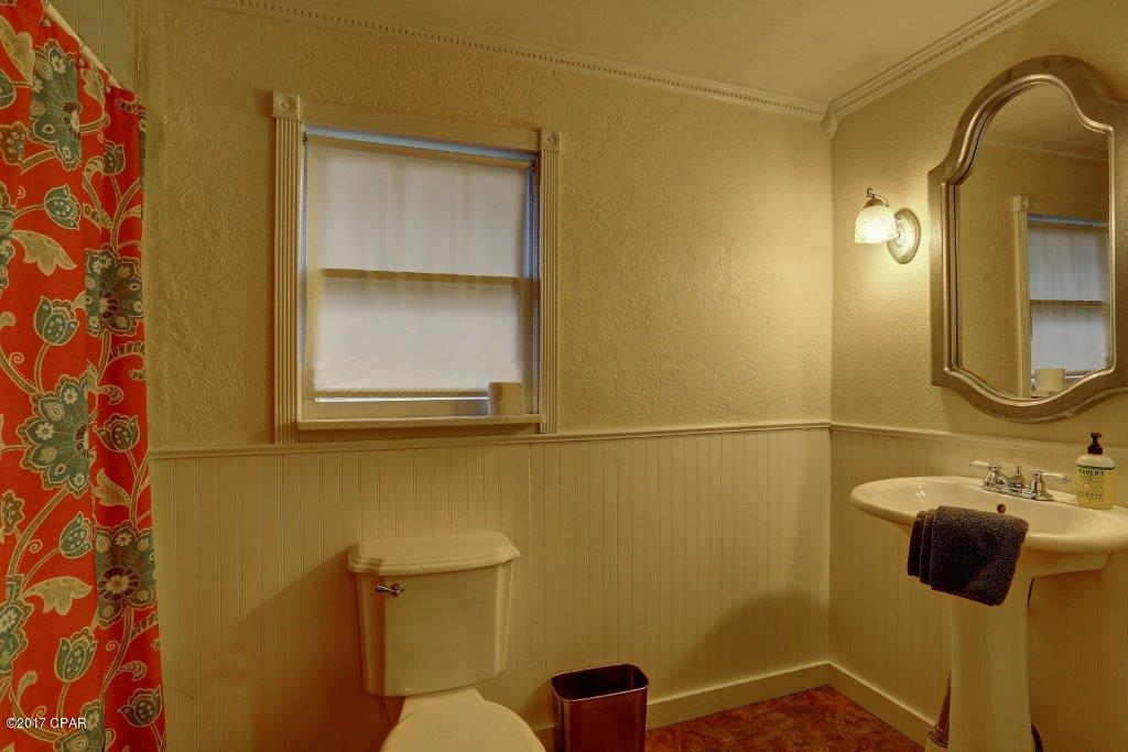 Gwaltney Estates - Residential Lease